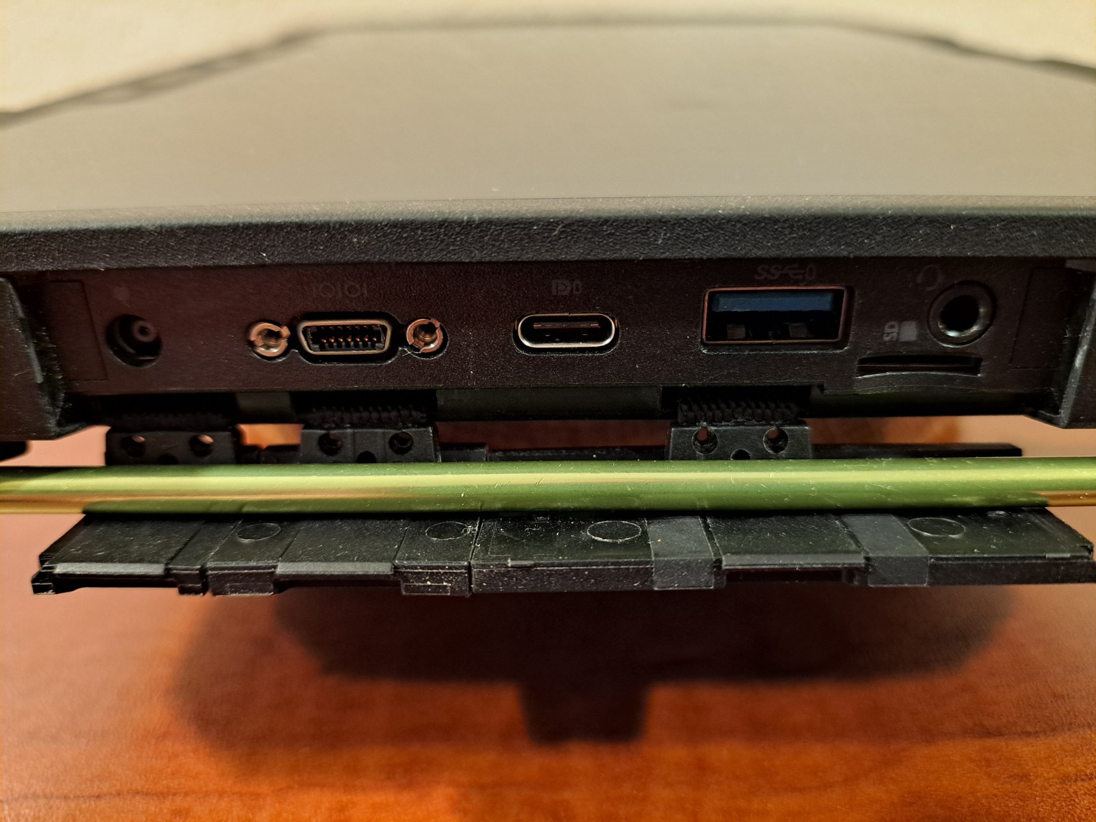 Dell Latitude 7212 Rugged Tablet i7-8650U, 16GB/256GB, Win 11, Charger, Battery
