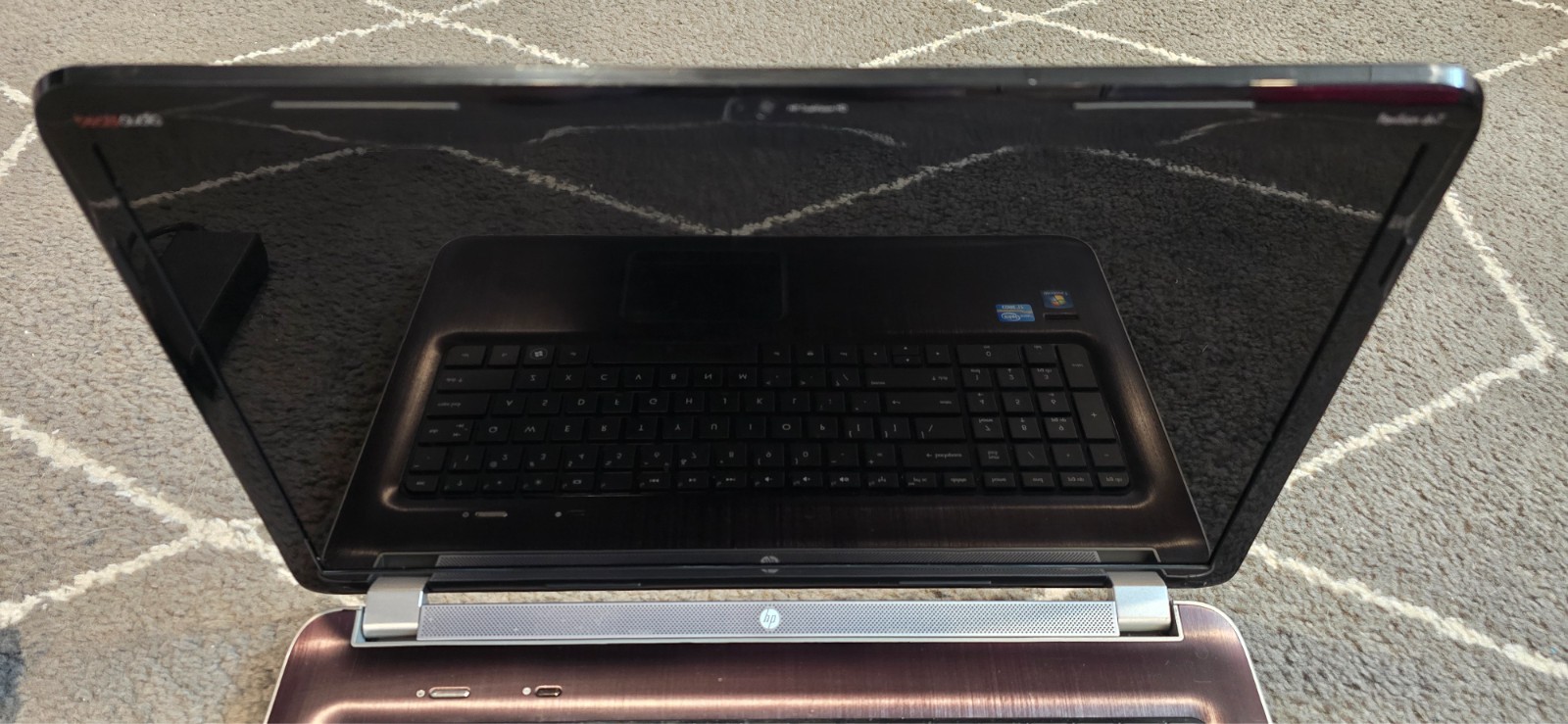 HP Pavilion DV7 Intel i7-2670QM 2.2GHz 8 GB 750GB HDD Win11