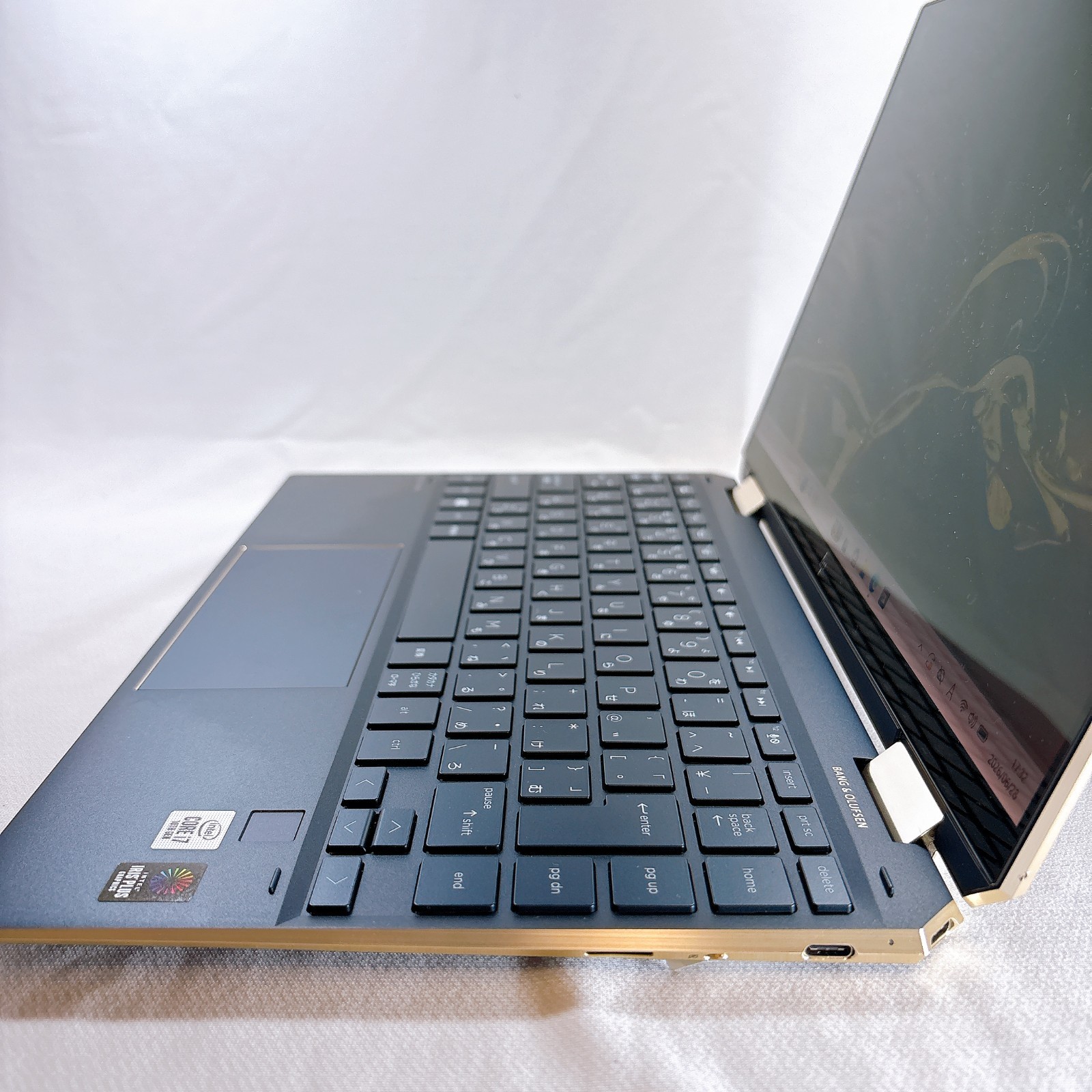 HP Spectre x360 13-aw0xx Core i7 16GB RAM 512GB SSD 13.3″ Touch 2in1 Laptop 1039