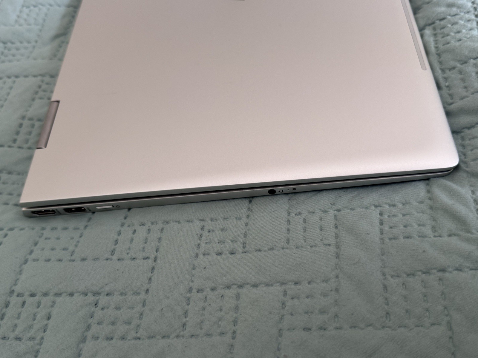 HP Envy x360 15.6″ Touch 2-in-1 Laptop i5-8250U 12GB RAM 1TB HD Win 10