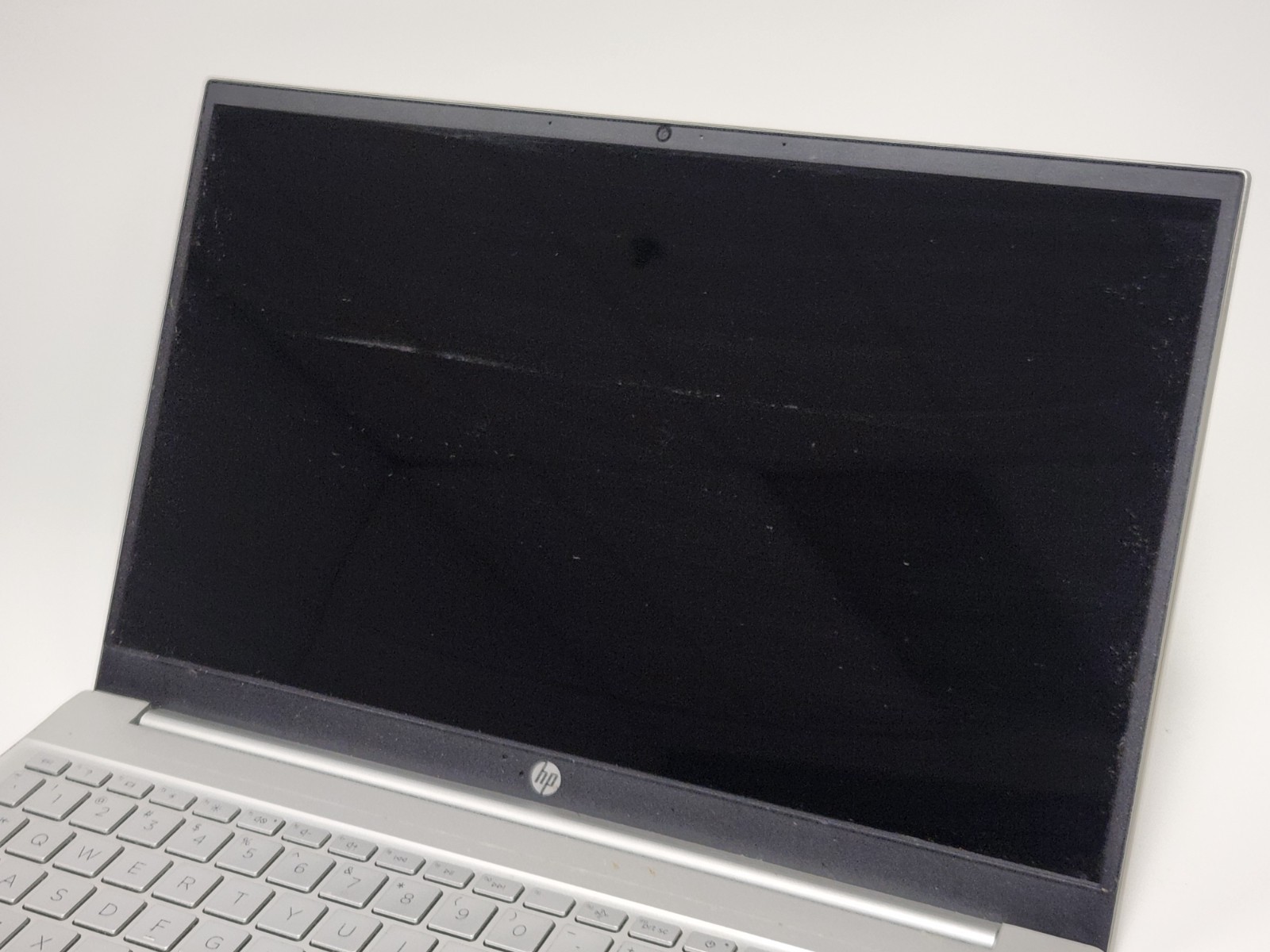 Lot of 2 HP Pavilion 15-eg0021nr 15″ i7-1165G7 2.8GHz 8GB RAM 256GB SSD W11P