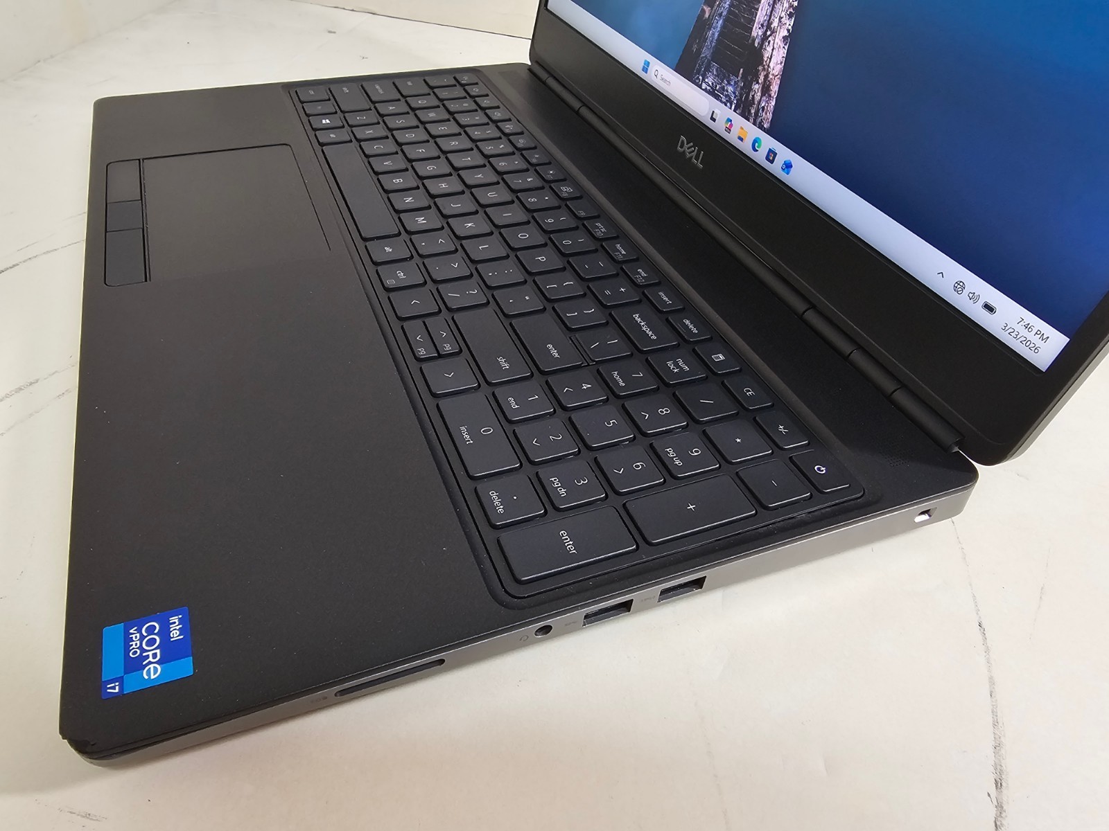 Dell Precision 7560 Laptop – 2.5 GHz i7-11850H 32GB 512GB Cam T1200 15.6″ – SP18