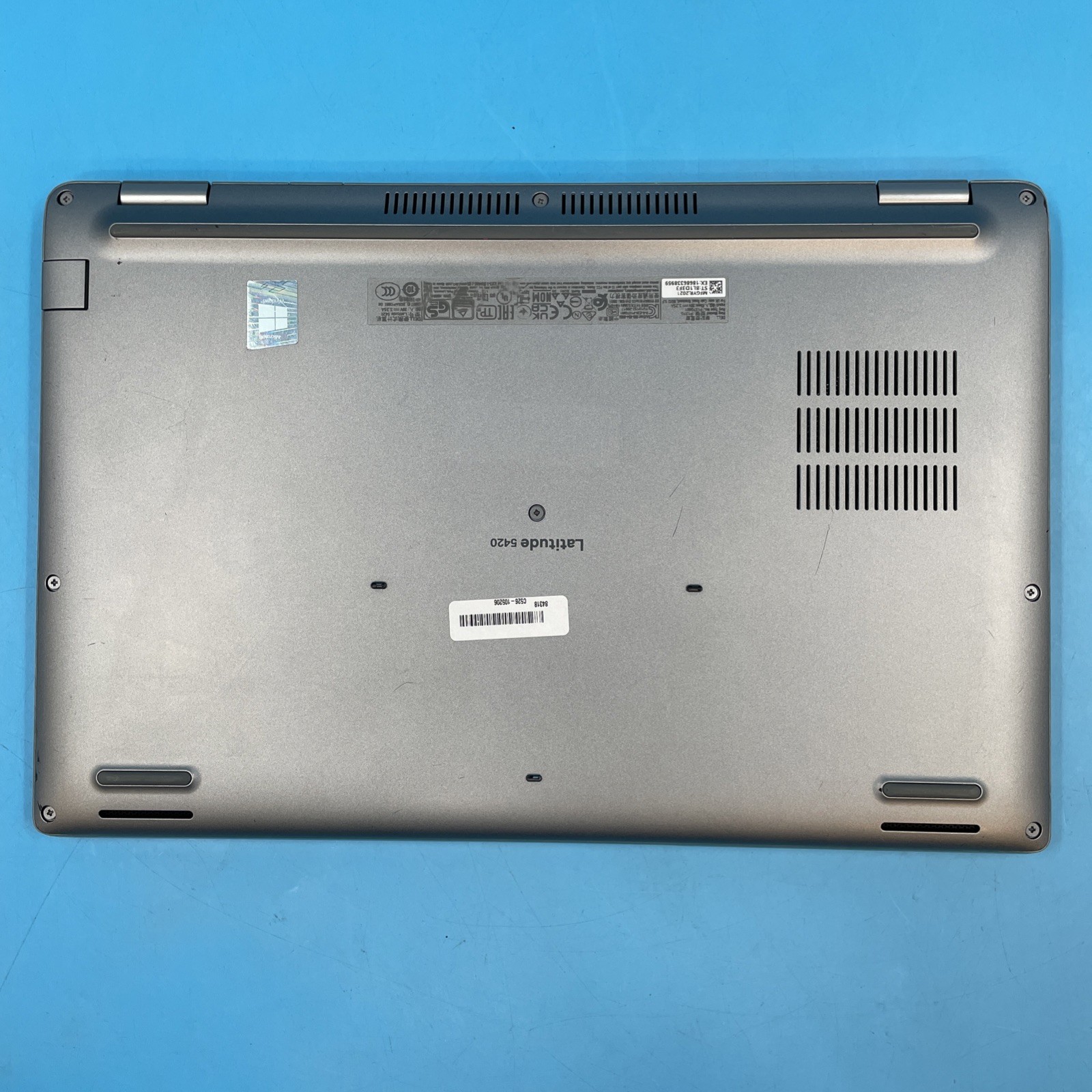 Dell Latitude 5420 | i5-1135G7 | 8GB RAM | 256GB SSD | WIN 11 PRO | 73% BATT
