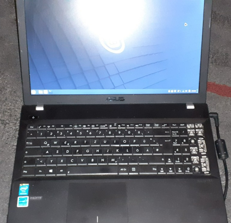 15.6″ Laptop Asus P55VA Intel B830 1.8GHz 8GB 300GB HDD Webcam HDMI DVDRW BT
