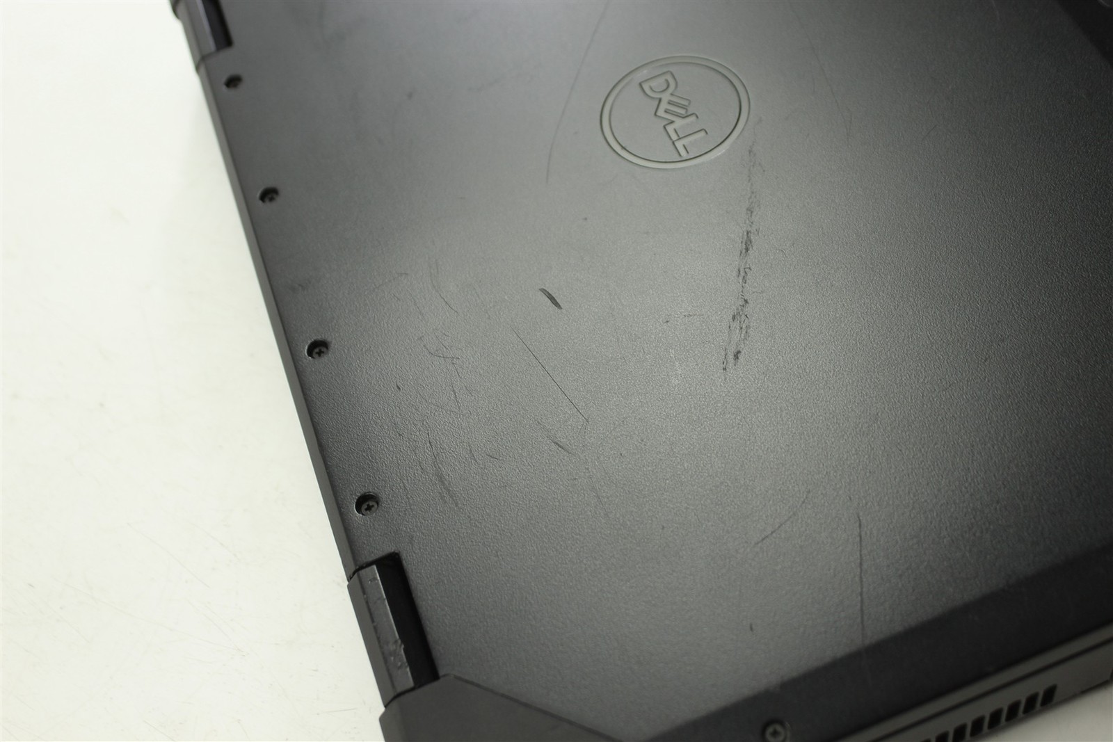 Dell Latitude 5424 Rugged 14″ FHD Touch i5-8350U 256GB SSD 8GB RAM RGB KB W11P