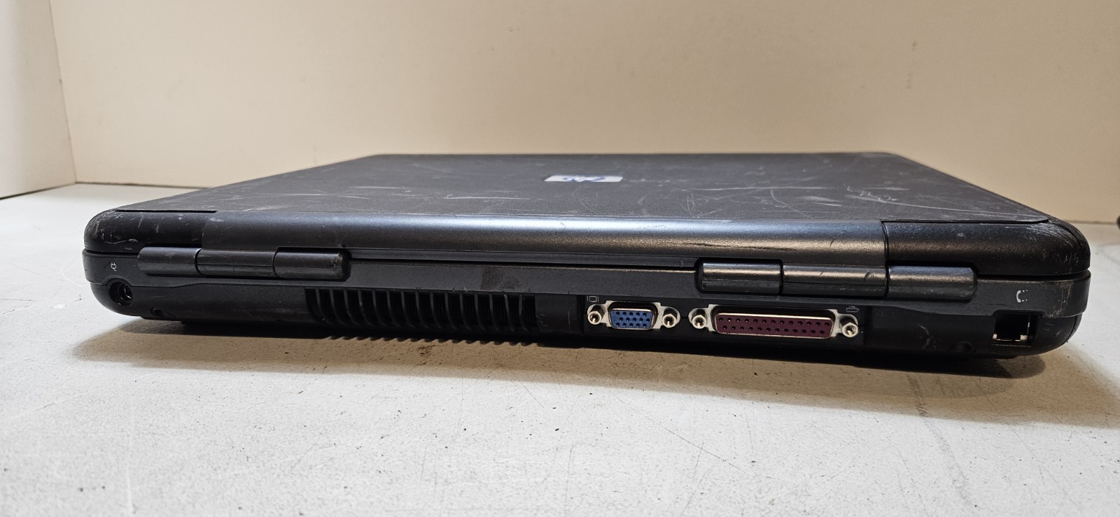 HP Compaq Laptop NX9105 / AMD Sempron 1.60Ghz / 256Mb Ram / Win XP