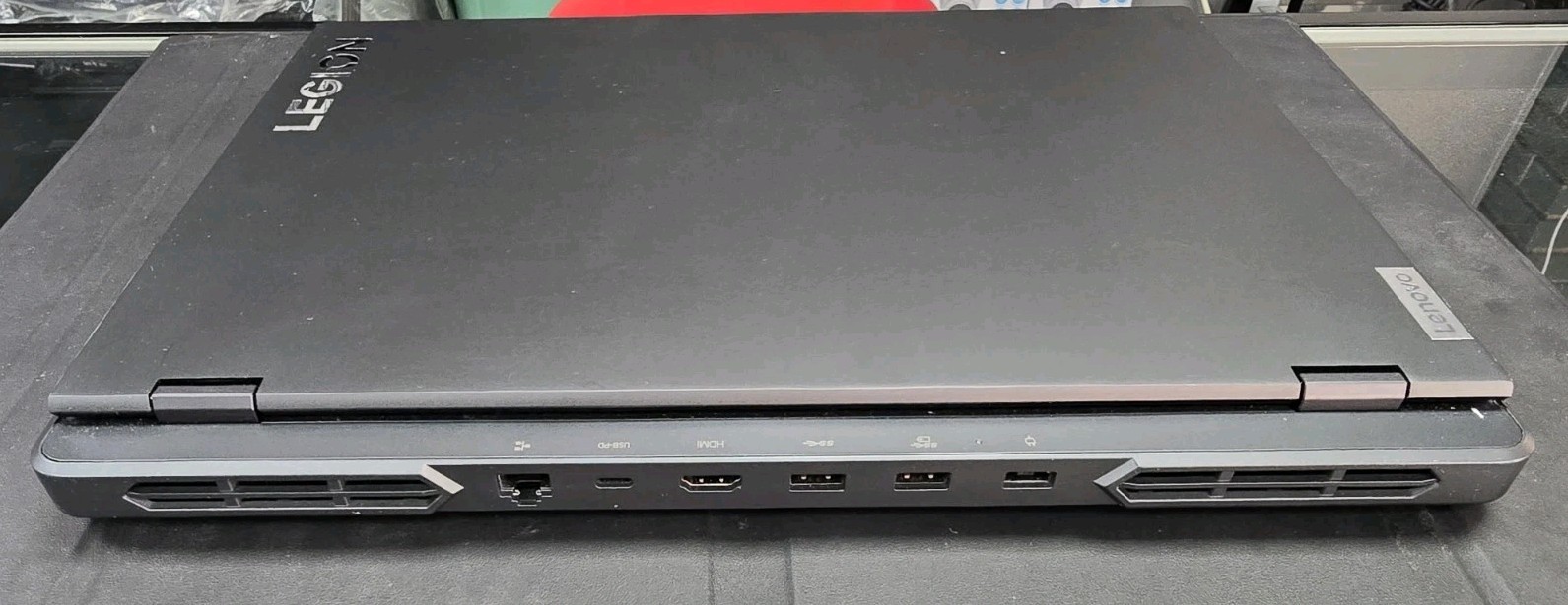 Lenovo Legion Pro 7 16IRX8H Laptop 16″, I9-13900HX RTX 4070 64GB DDR5 4TB SSD