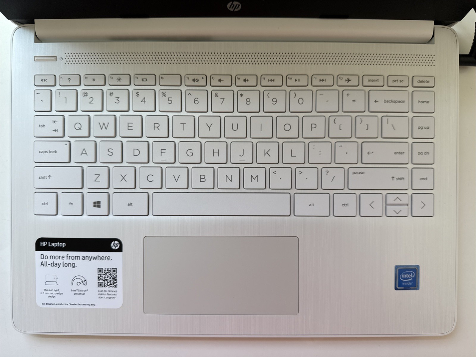 HP 14-dq0032dx 14″ (64GB eMMC, Intel Celeron N4020, 1,1Ghz, 4GB RAM) Laptop -…