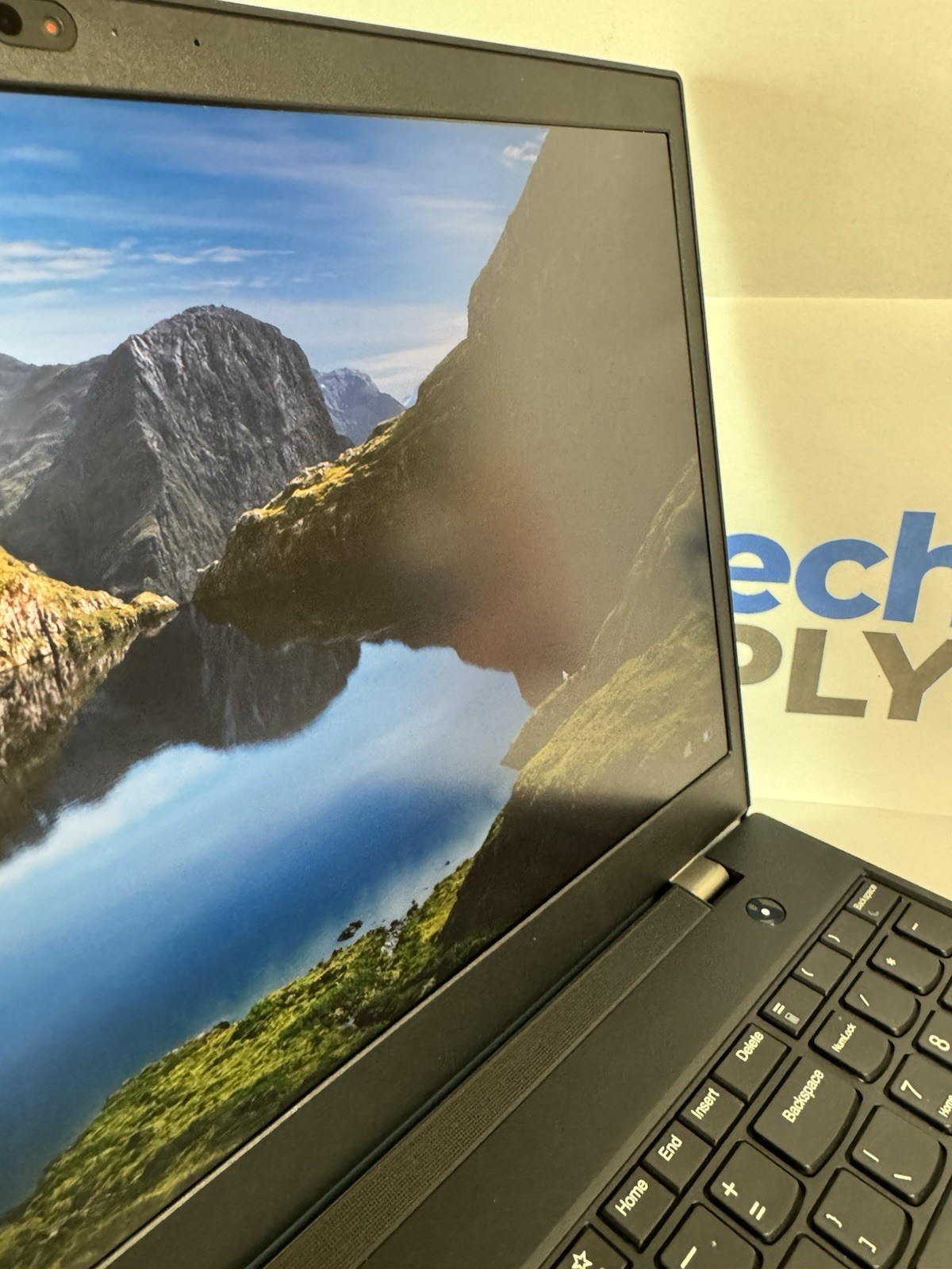 Lenovo ThinkPad T15p Gen 1 i7-10750H 32GB RAM 1TB SSD 15.6” 4K NVIDIA GTX 1050