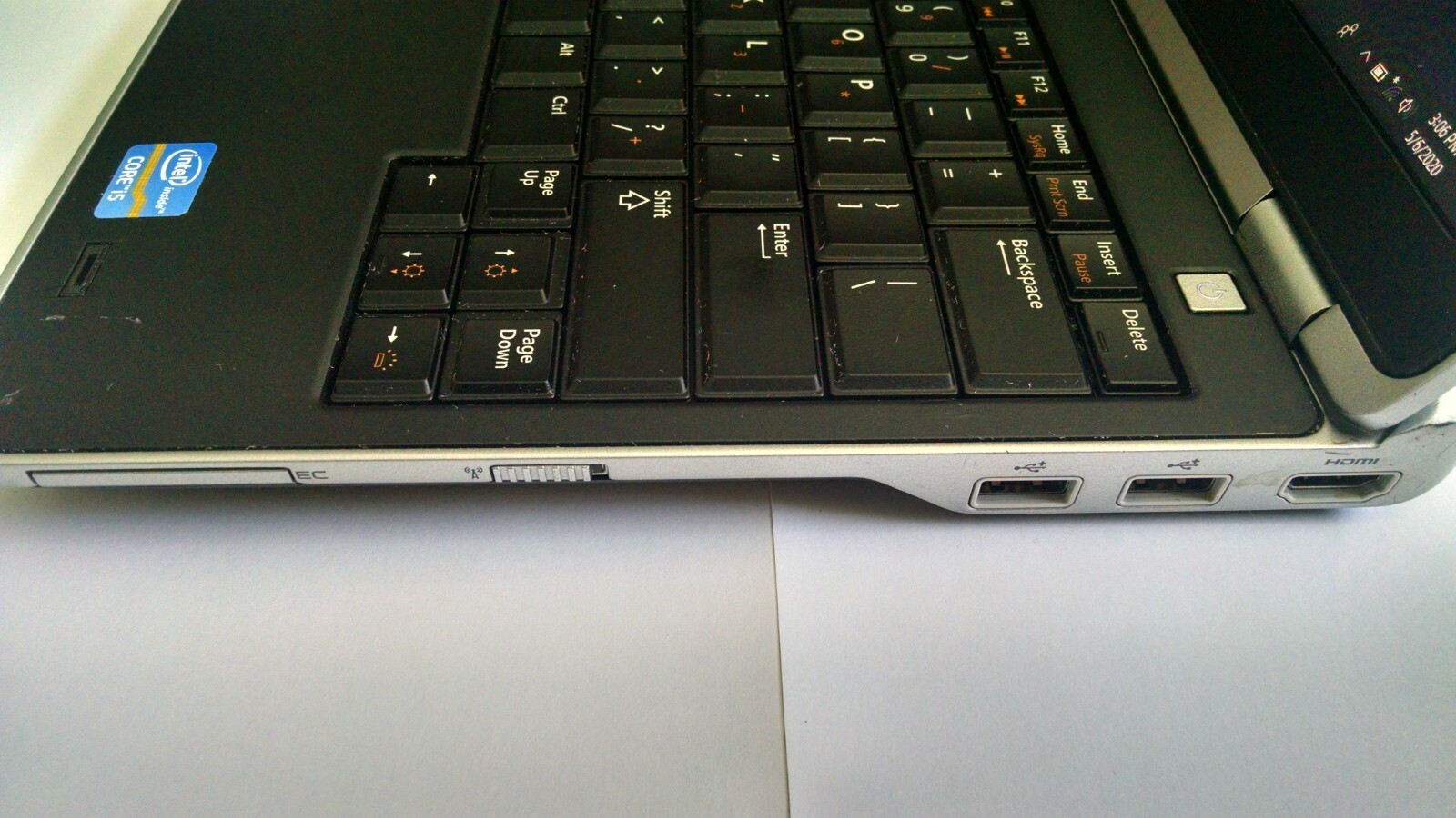 Used Dell Latitude E5270 Core i5 Wndows 11 512gb SSD Drive 16gb RAM laptop