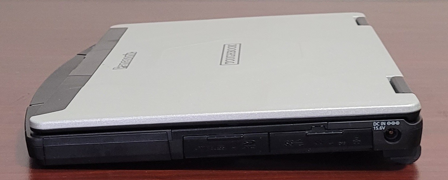 Panasonic ToughBook CF-54 MK3 Touch, i5-7300U 2.60GHz 16GB 512GB SSD Win 11 Pro