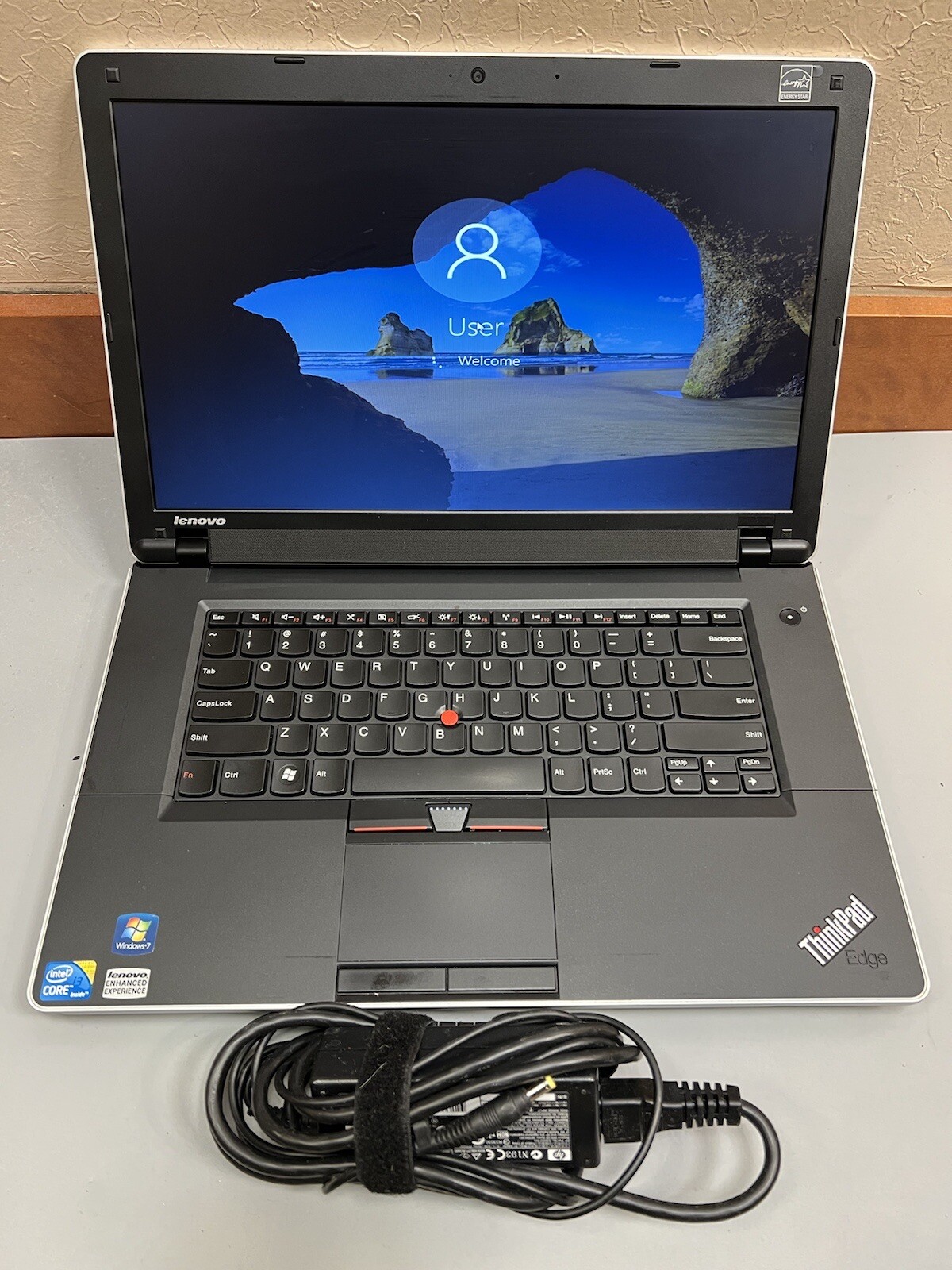 LENOVO THINKPAD EDGE 15 15.6″ Intel Core i3 M390 2.66GH 6GB RAM 500GB HDD WEBCAM