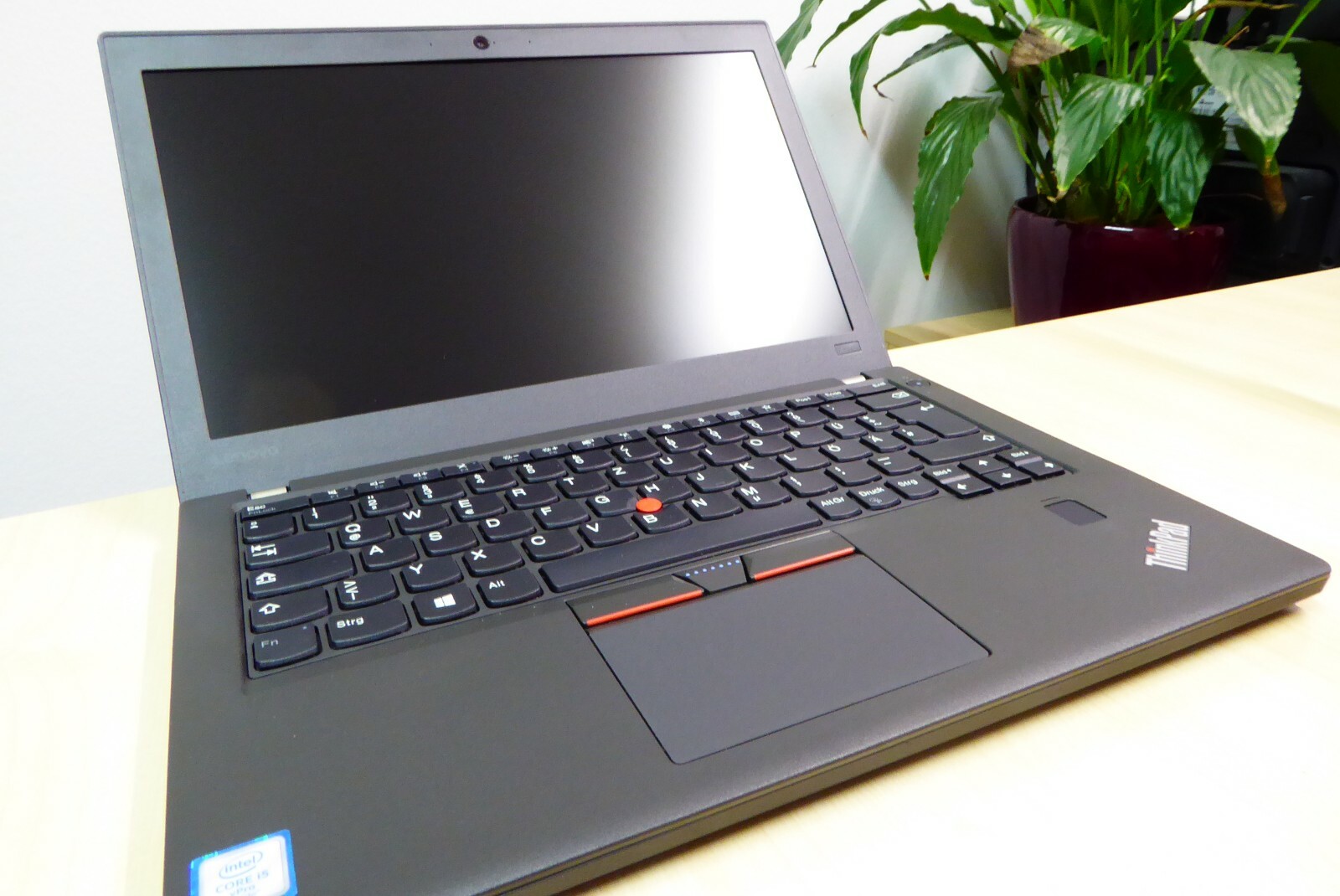 LENOVO THINKPAD X270 12.5″ FHD IPS i5-7300U 16GB 1TB SSD LTE CAPTAIN LAPTOP