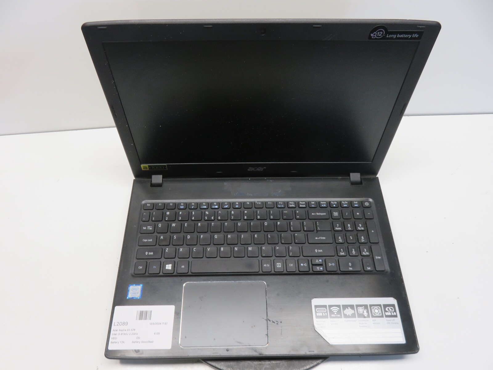 Acer Aspire E5-576 Intel i3-8130U 2.2GHz 6 GB NO HDD No Batt