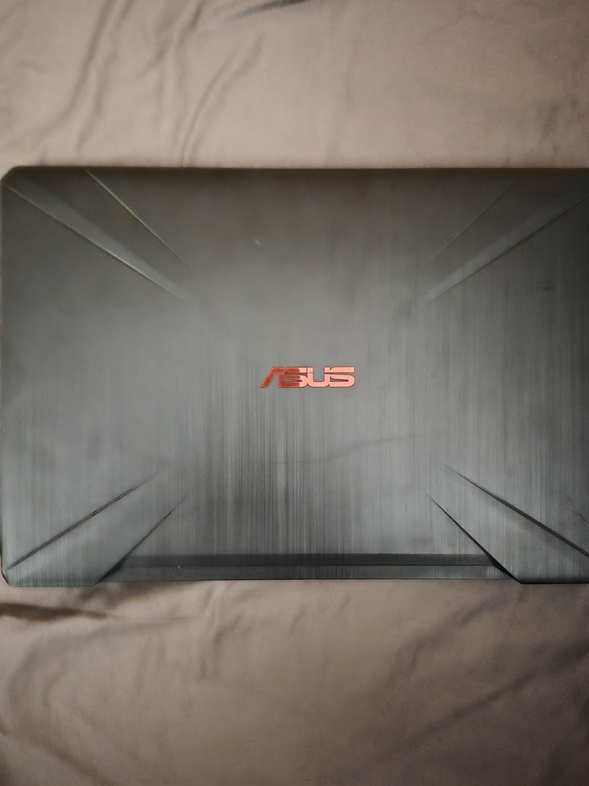 Asus TUF FX504GE-ES72 15.6″ Gaming Laptop/Intel i7-8750H/8GB Ram/256GB SSD/Win11