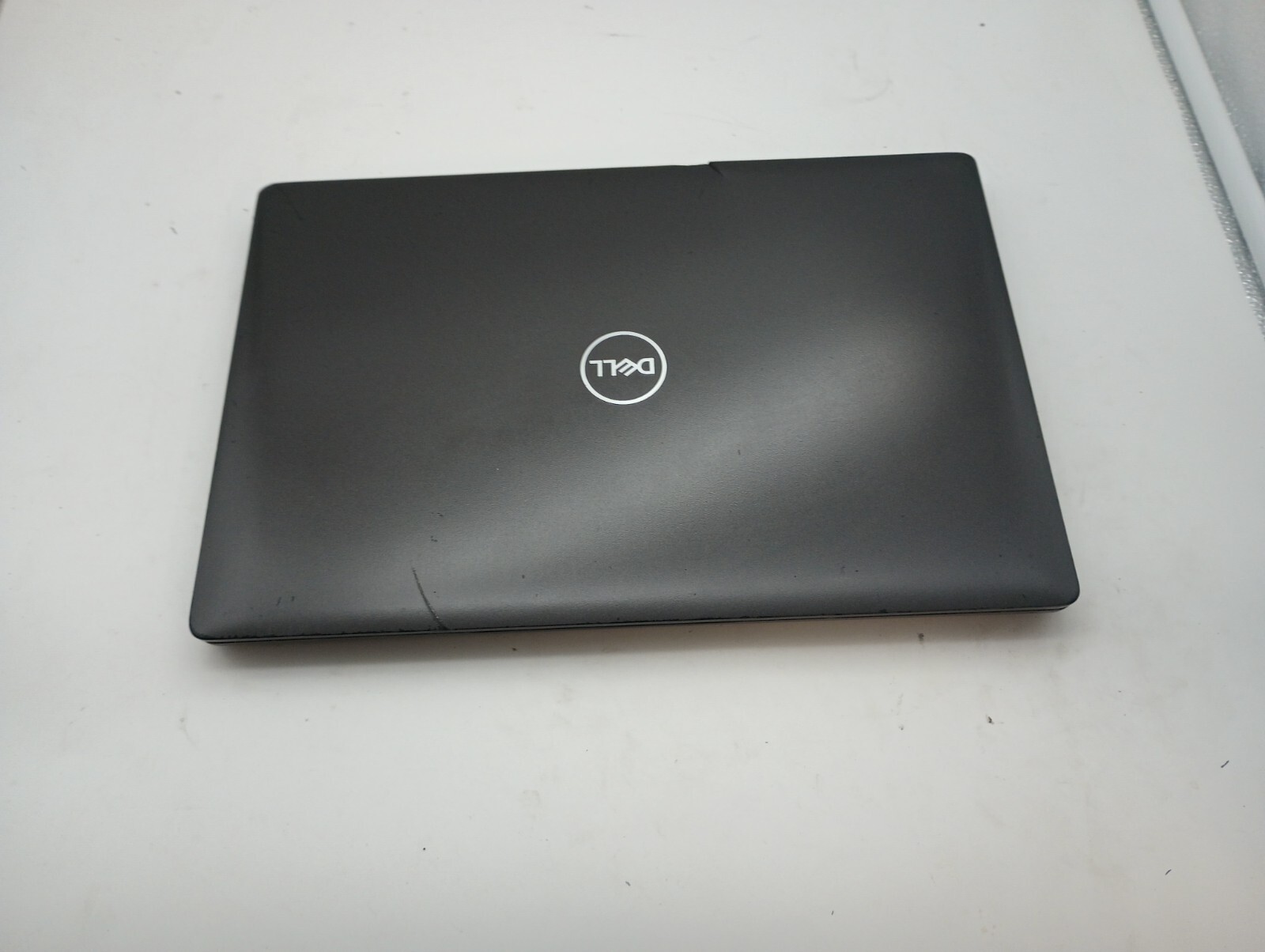 7312Latitude 5400 w/charger.i5 8th gen(4 cores).8GB.128GB m.2″.14″FHD.W11 Pro