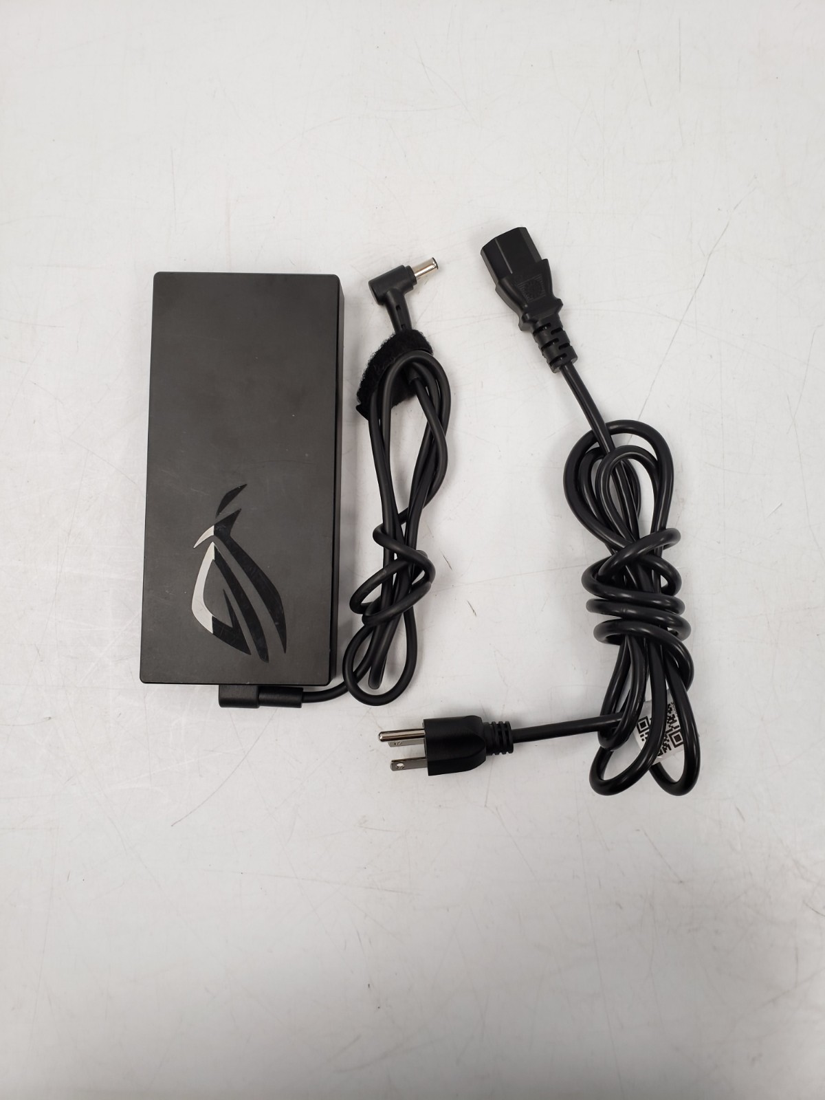 (9897995) Asus G614J Gaming Laptop