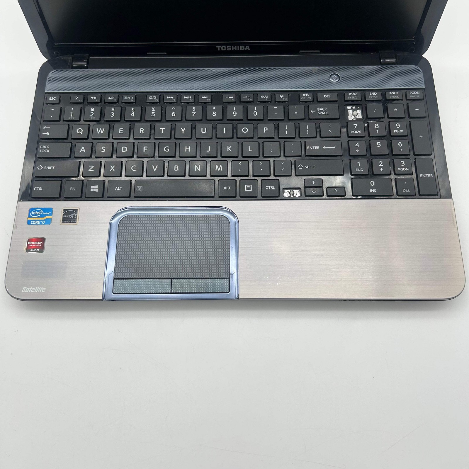 Toshiba Satellite S850 Core i7 2.4GHz,6GB RAM,512GB 15.6″ Gray Laptop