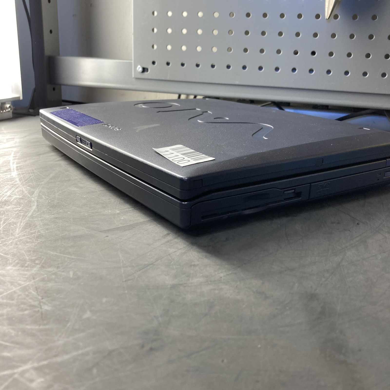 Sony VAIO PCG-FXA36 AMD Athlon Mobile 4 600MHz 256MB RAM 20GB HDD XP W/ AC