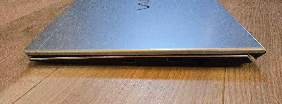 VAIO SX14 VJPK21 i7-1165G7 Iris Xe 32GB SSD 256GB 14.0″ FHD Win 11 Pro Office