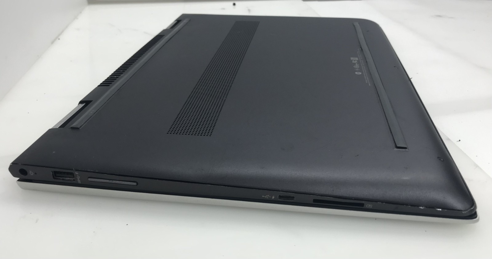 HP ENVY X360 CONVERTIBLE AMD RYZEN 5 2500U@2.00GHz 8GB 256GB TOUCH W10P *READ