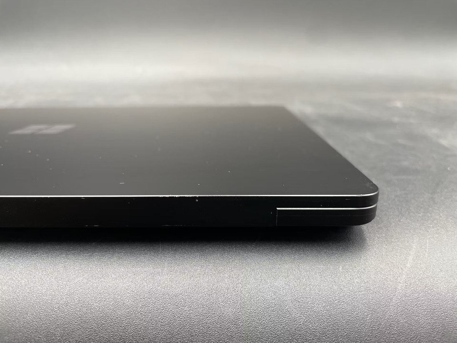 Microsoft Surface Laptop 5 Used 13.5″ (i7-1265U-16GB-256GB NVMe)