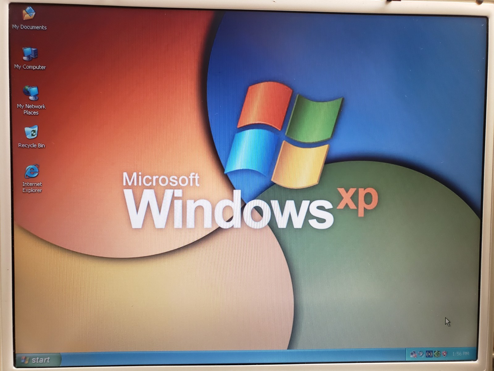 Vintage Asus Spartan A2500H Pentium 4, 2.66 15″ Notebook Laptop 512MB 30GB WinXP