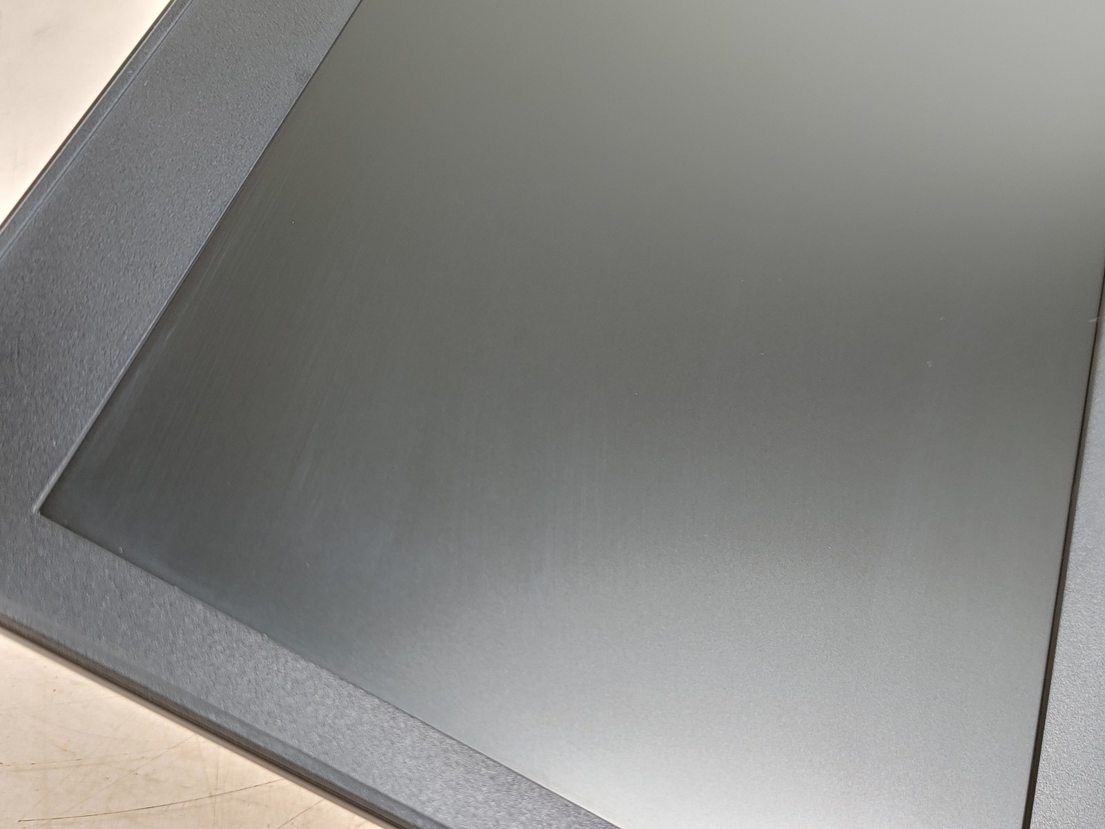 Dell Latitude 5290 Core i5-8350U 1.70 GHz 16 GB DDR4 No HDD