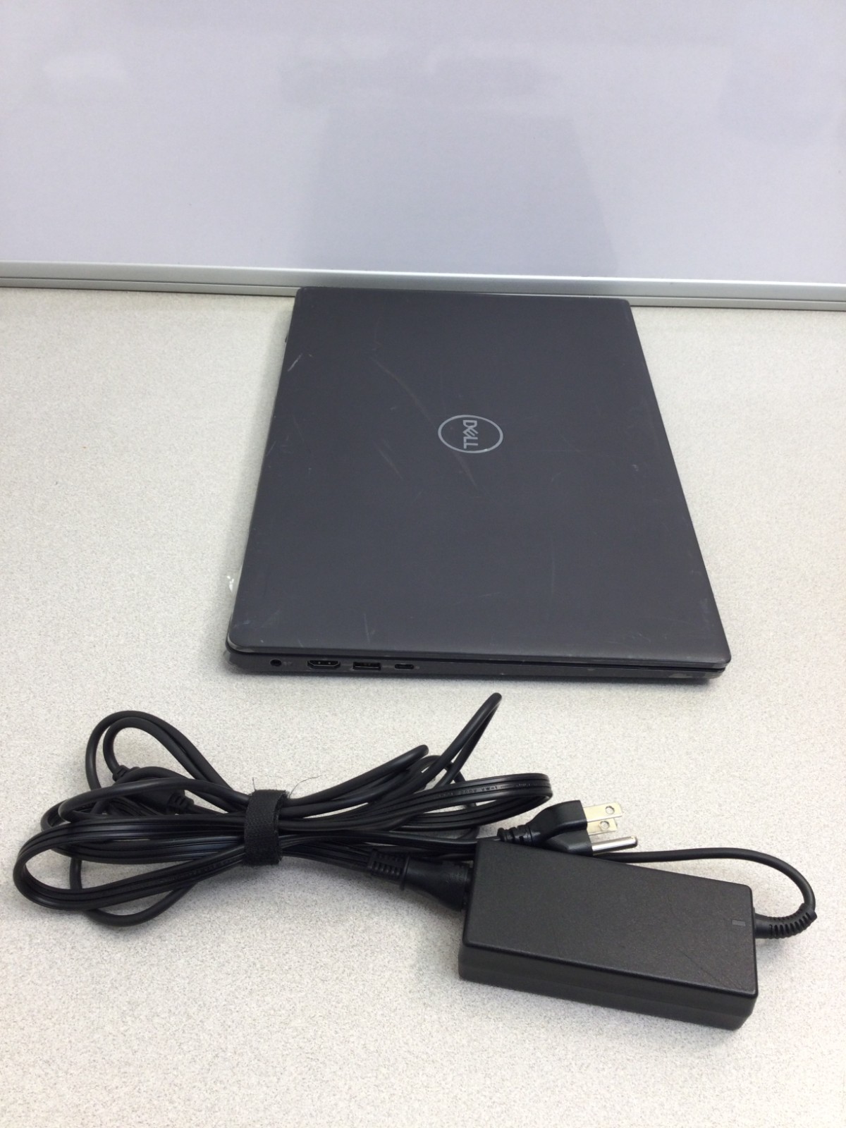 Dell Latitude 3510 15.6″ core i5-10210U 1.60GHz 8GB 256GB SSD WIN 11 PRO