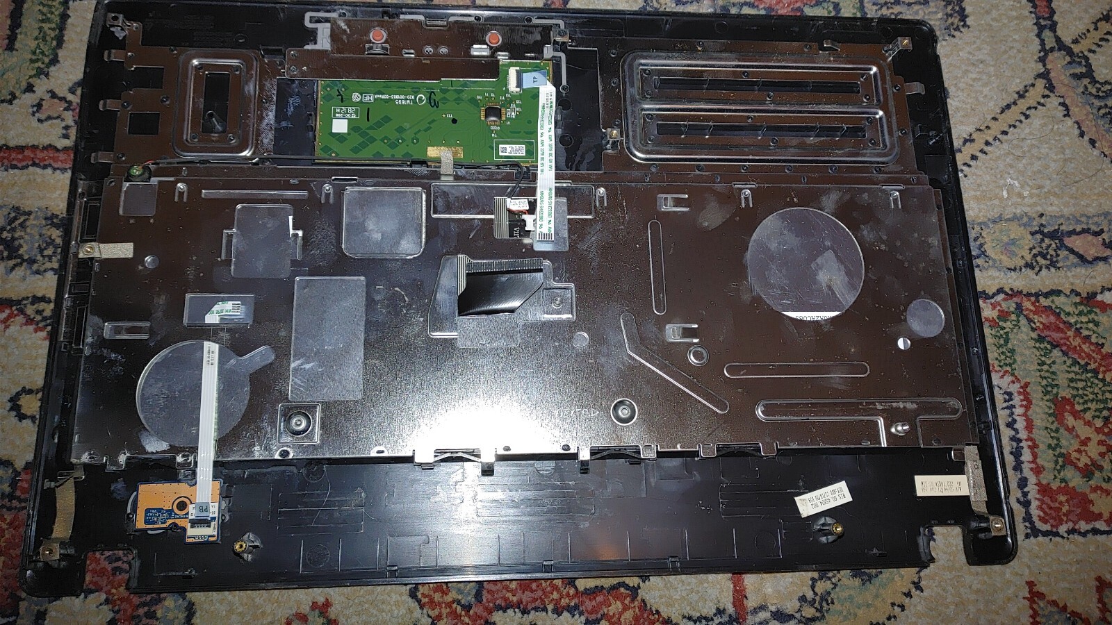 Lenovo G580 DC jack LCD display Hinges keyboard DVD caddy trackpad SD reader
