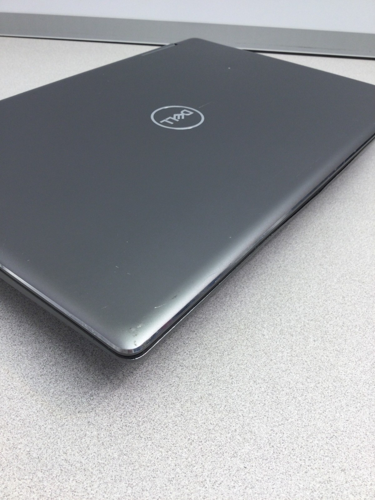 dell inspiron 7573 intel core i5-8250u cpu 1.60ghz 15.6”