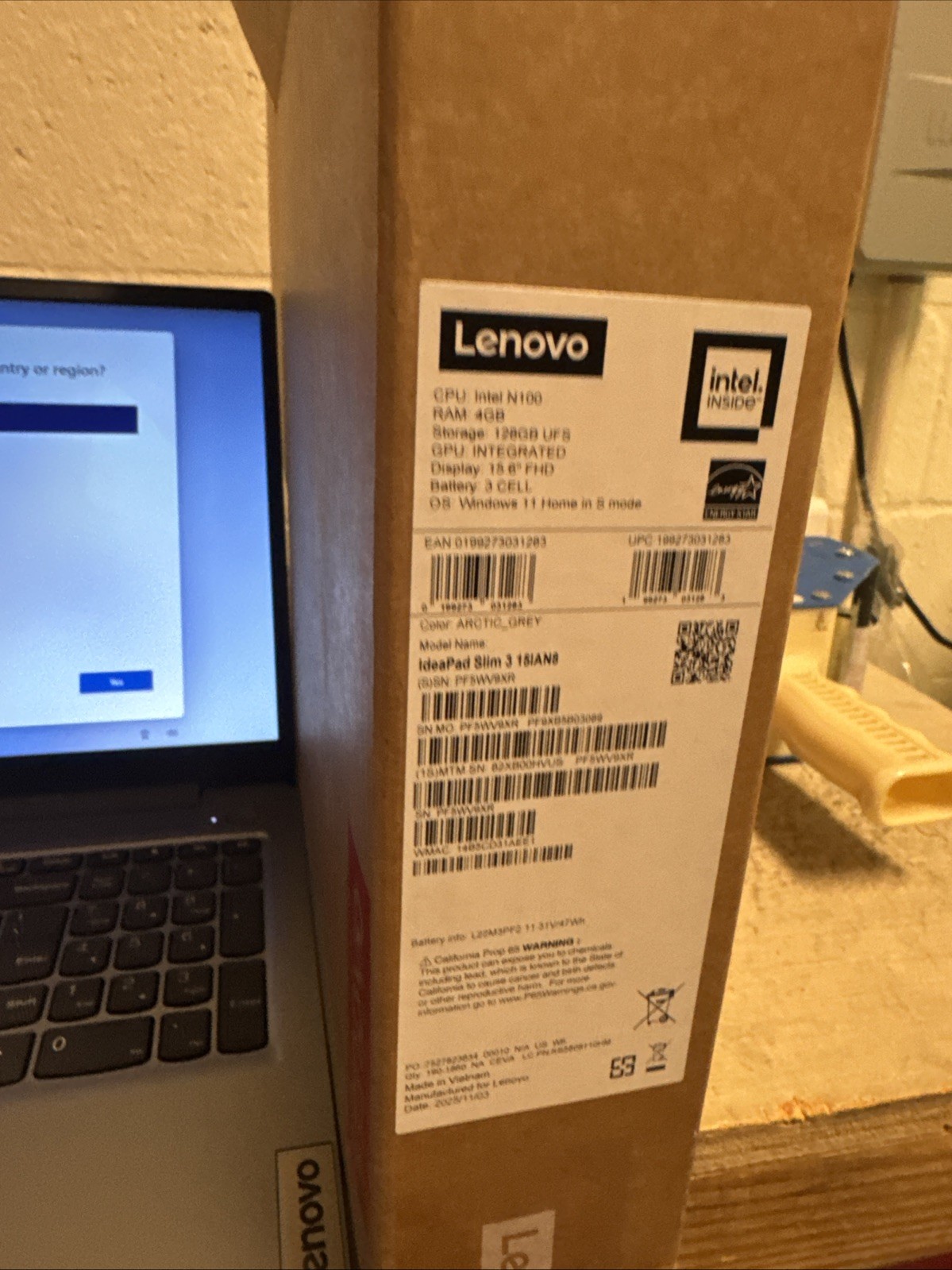 Lenovo IdeaPad Slim 3i 15.6″ Laptop Intel Processor N100 128 SSD (new open seal)