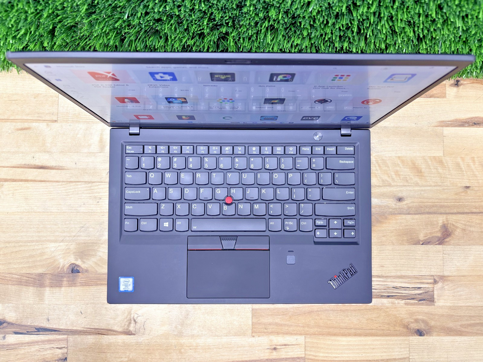 Lenovo ThinkPad X1 Carbon Gen 6 Intel i7-8th Gen 16GB RAM 256GB SSD Win 11 Pro*