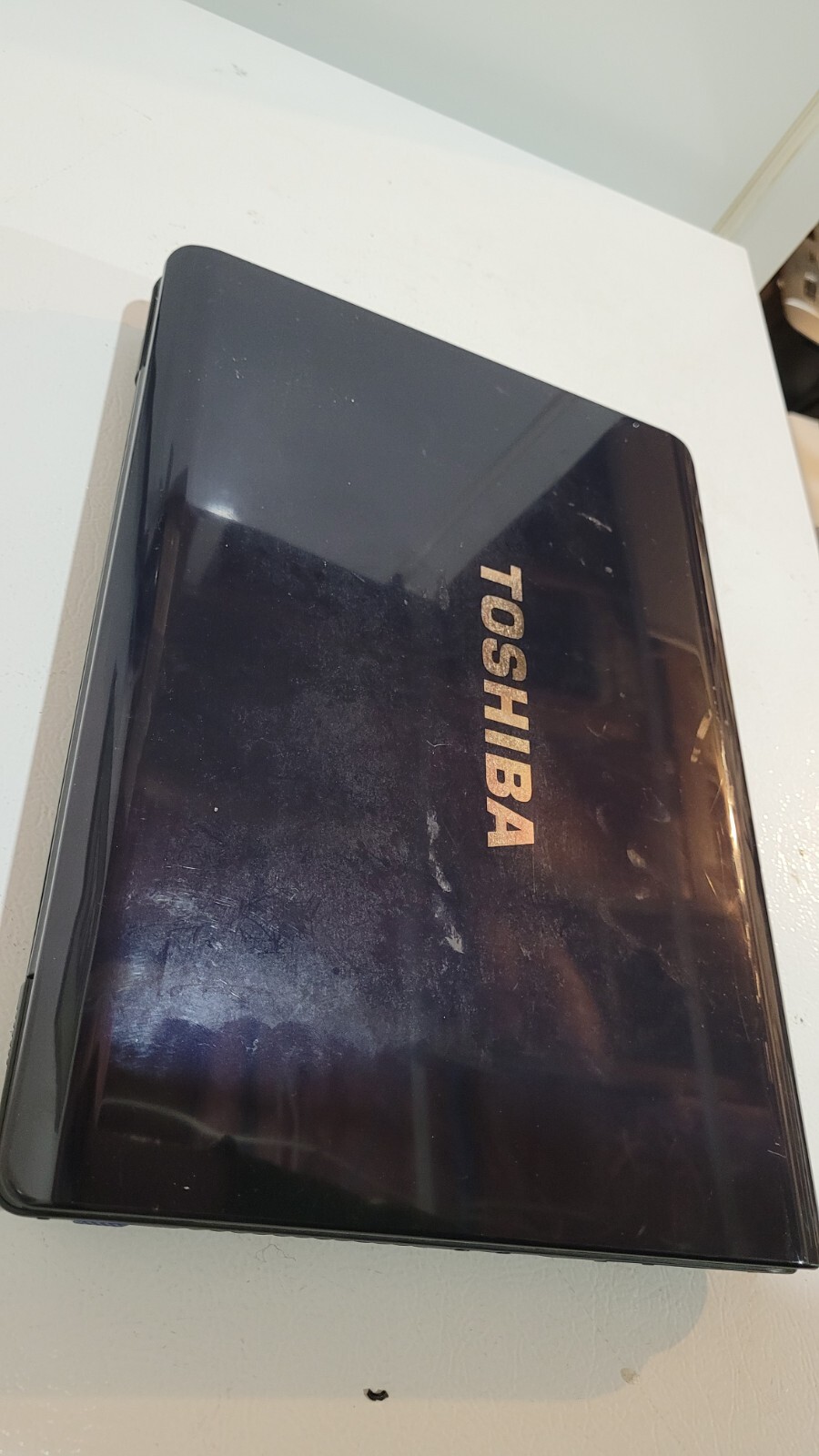 Toshiba Satellite A200-25V | 15.4″ | Intel T2310 | 3GB Ram | NoHDD | NoAC