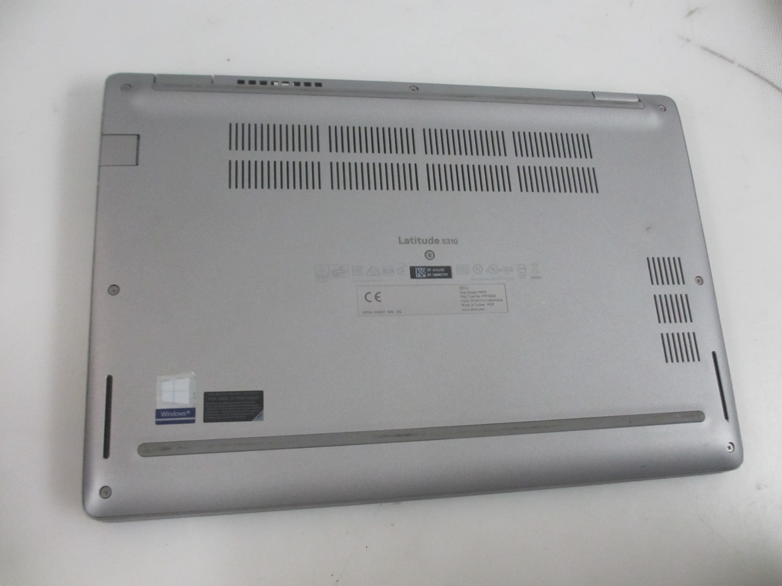 Dell Latitude 5310 i7-10610U 1.80GHz 16GB 240GB M2SSD NOOS LAPTOP + AC READ))