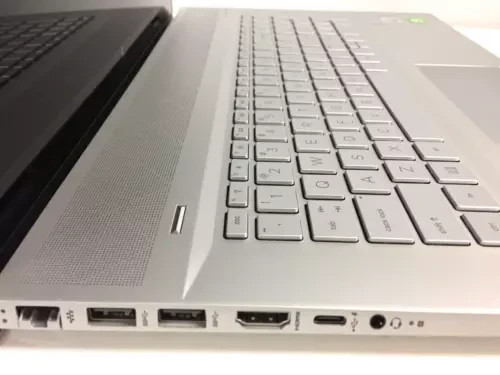 HP 17M ENVY CE+i7-10510@4.9GHz+1TB SSD+1TB SATA+16GB RAM+NVIDIA+ FREE AI-ONBOARD