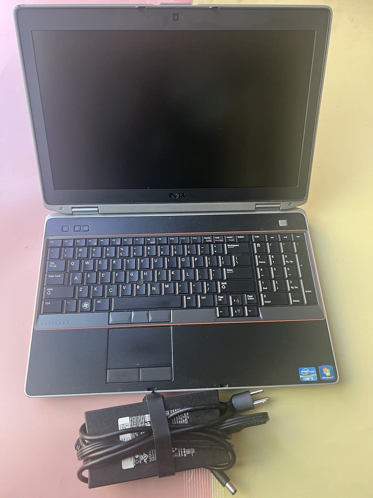 Dell Latitude E6520 Core i5-2540M 4GB RAM 128GB SSD WEBCAM BLUETOOTH 1920X1080