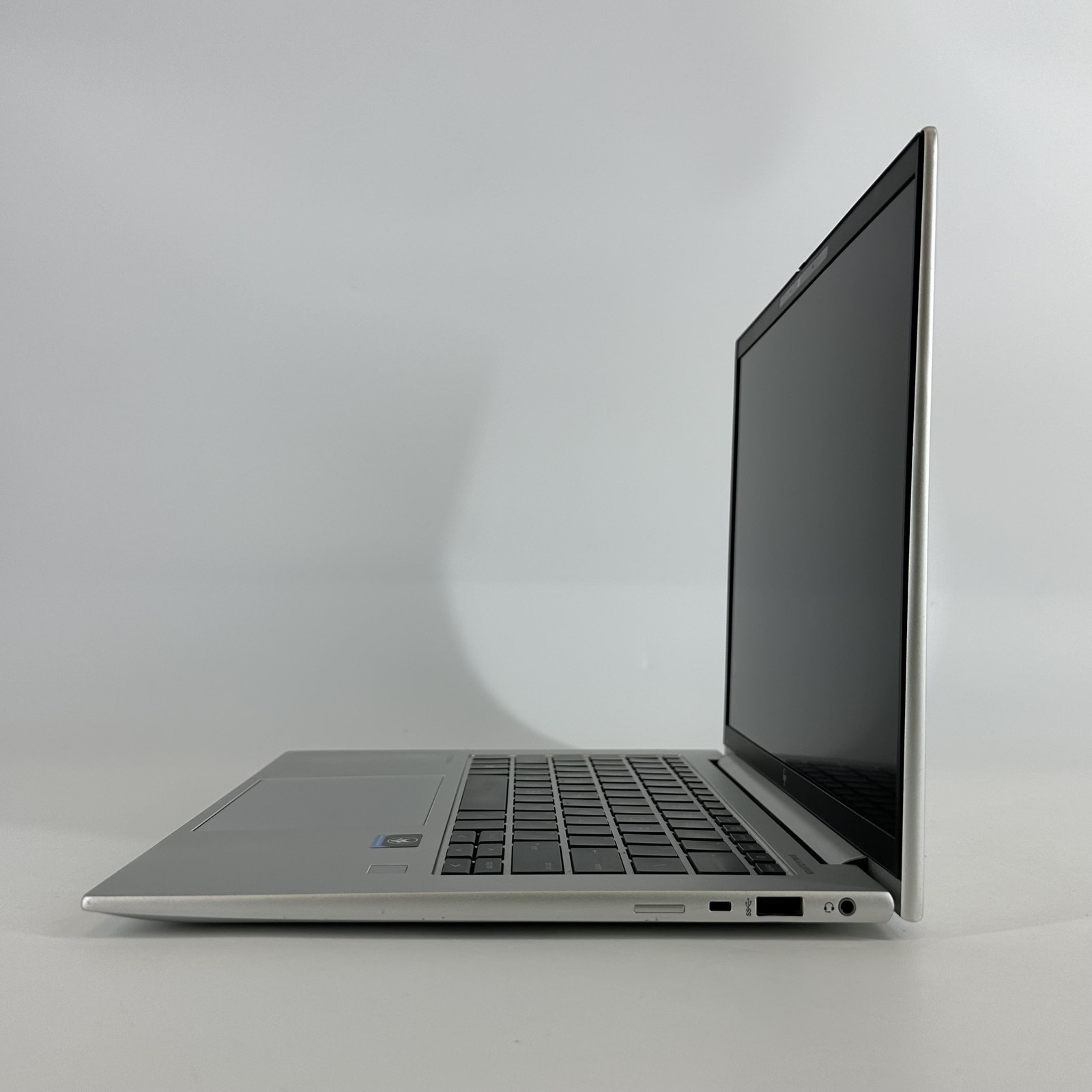 HP Elitebook 845 G10 14 FHD+ 3.3 GHz Ryzen 7 PRO 7840U 16GB 512GB SSD Good
