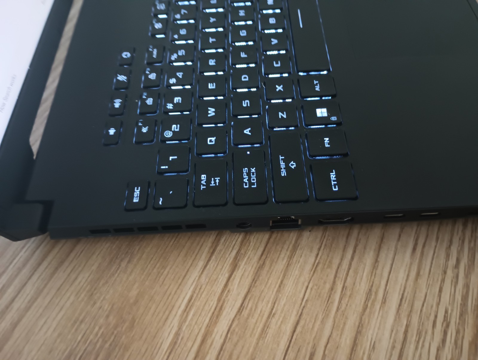 ASUS TUF A16 Advantage Edition (Ryzen 7 7735HS, 8gb RX 7700s, 165HZ, 8gb RAM)