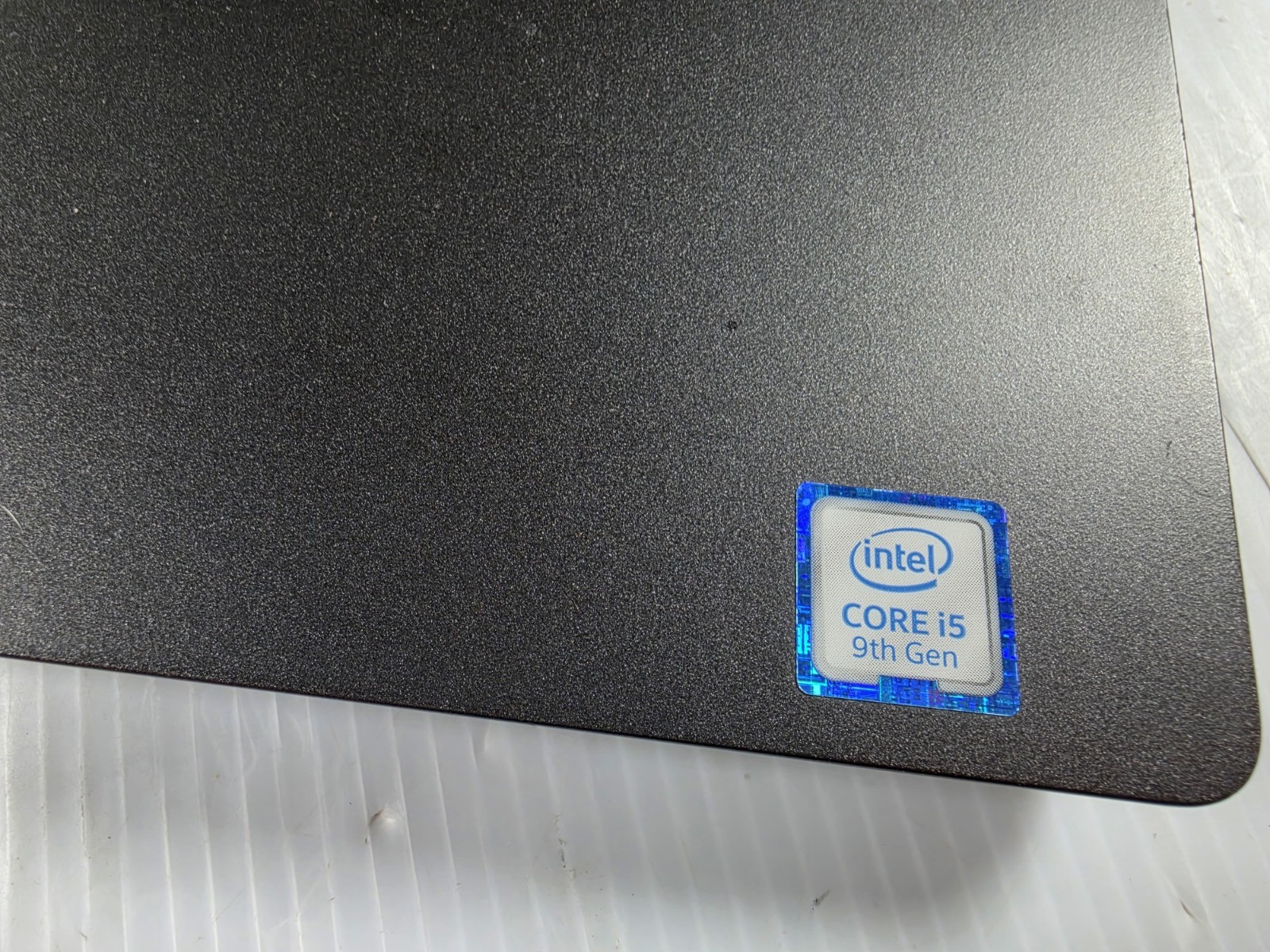 Dell Laptop Latitude 5401 Core i5-9th Gen, 16GB Ram 256GB NVME SSD- Windows 11