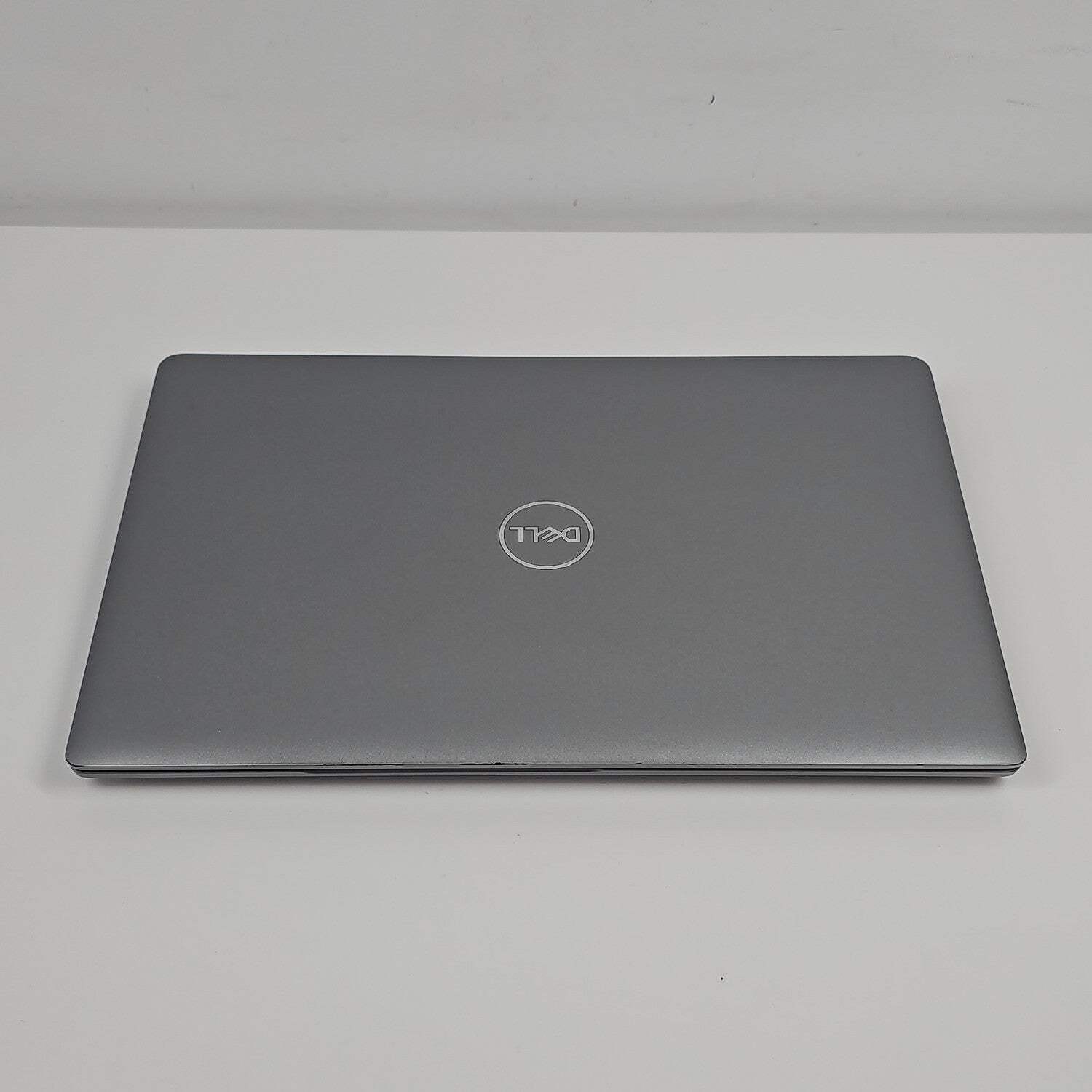 Broken Dell Latitude 5540 15.6″ i7-1365U 16GB RAM 512GB SSD Cracked Casing