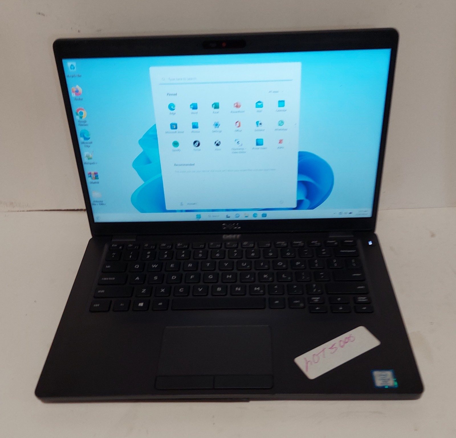 DELL LATITUDE 5401 i5 9TH GEN 256 SSD 4 RAMS