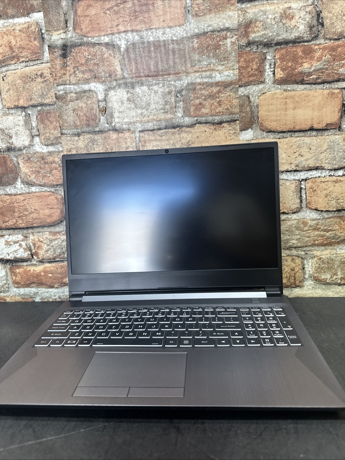 SYSTEM 76 GAZELLE16 Tested LCD Screen w/ Chassis & Battery – No Motherboard