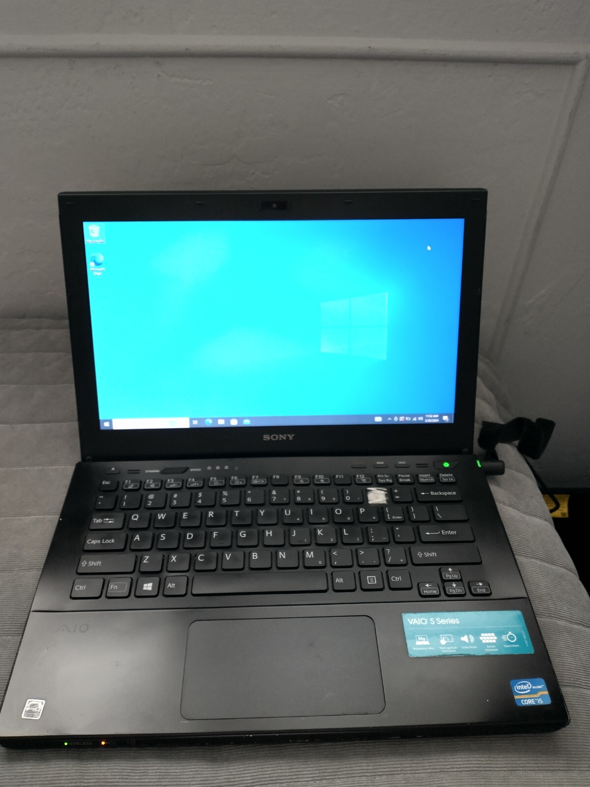 Sony Vaio SVS131E1DL Intel Core i5 3210M 2.50 GHz 6 GB RAM 750 GB HDD