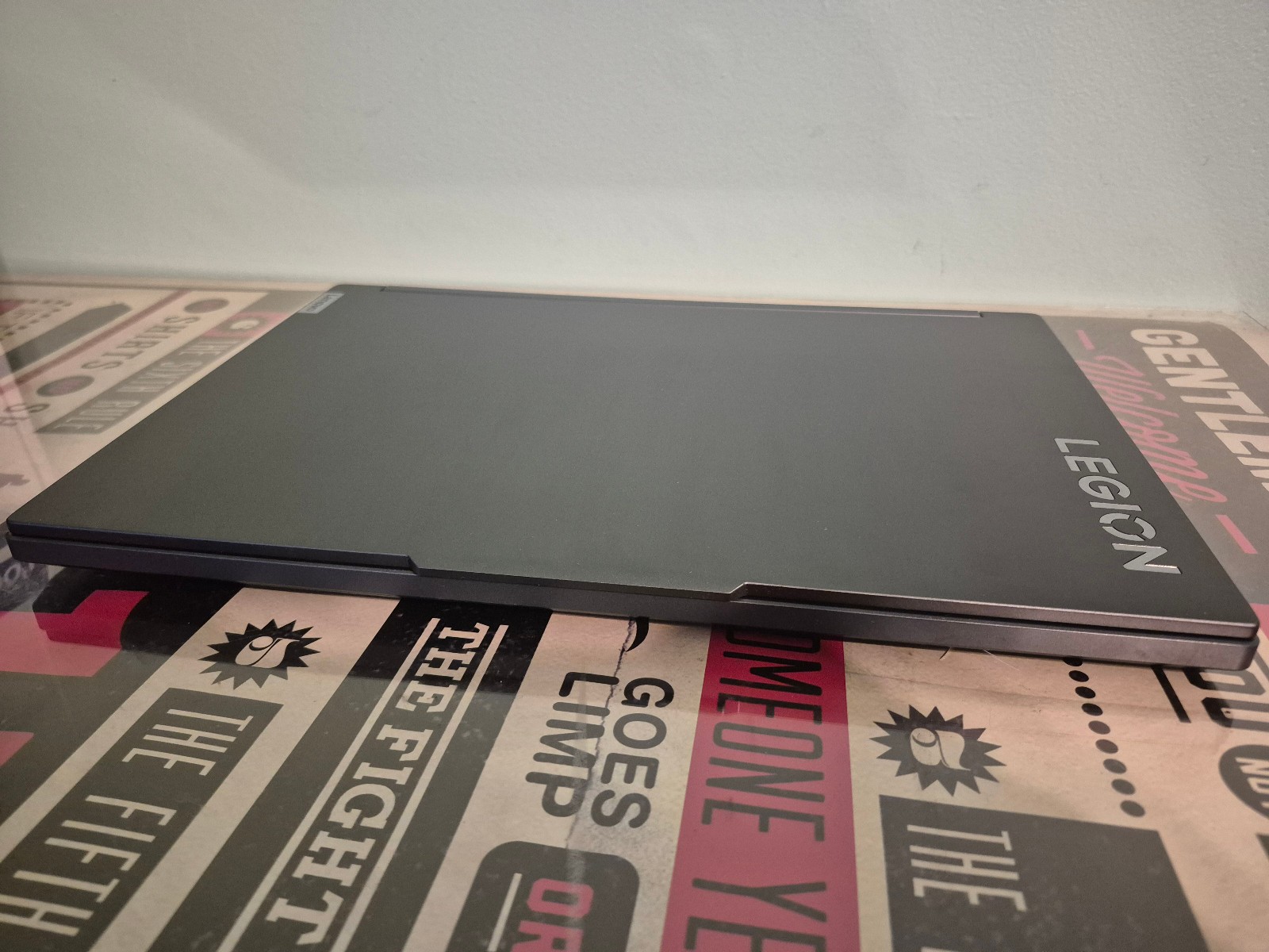 Lenovo Legion Slim 5 Gen 8 16″ 165Hz QHD+ Ryzen 7 7840HS 32GB 2TB RTX 4060