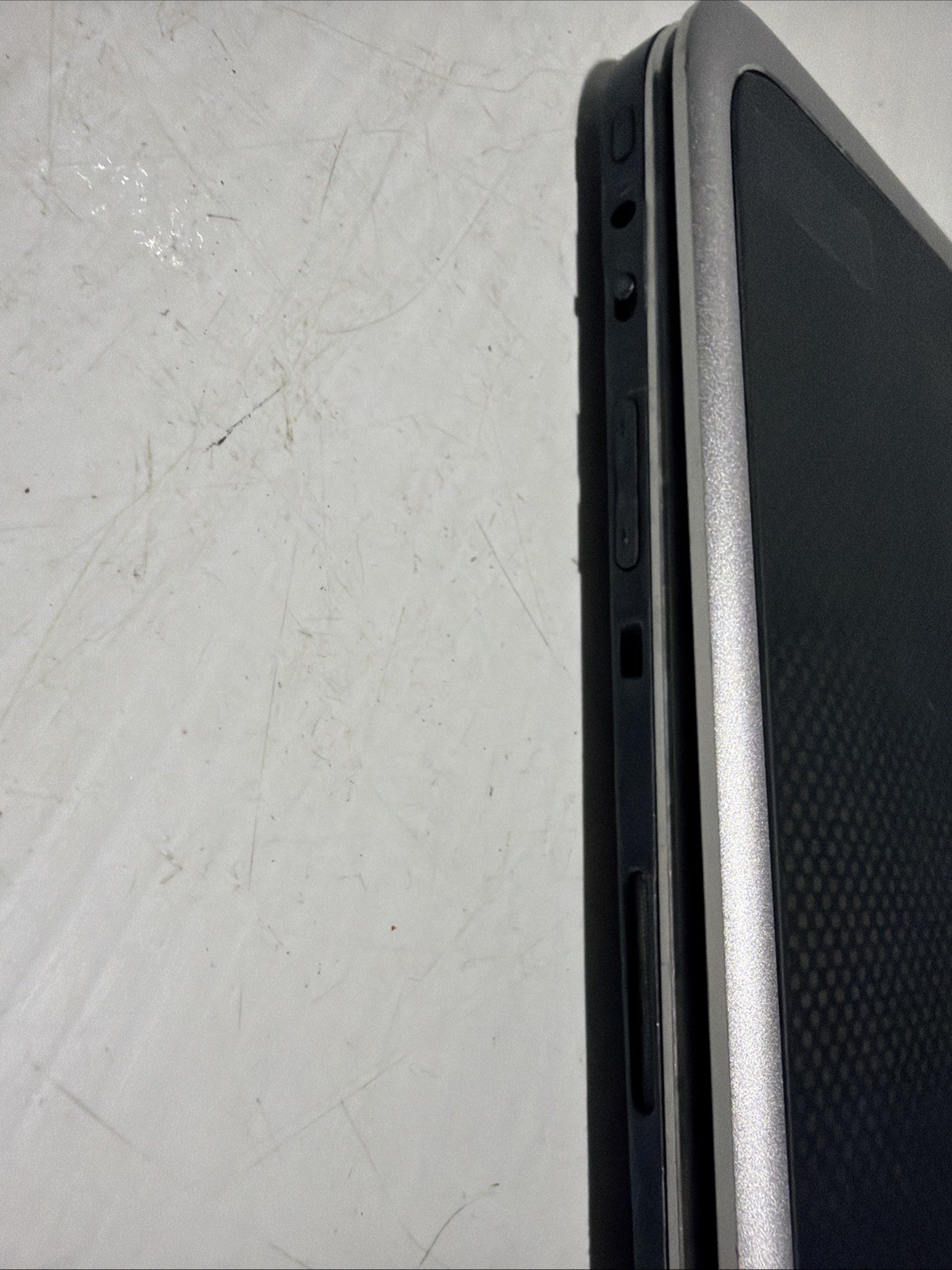Dell XPS 12-9Q33 Laptop i5-4200u 4gb Ram No Drives Boots Bios Water DMG
