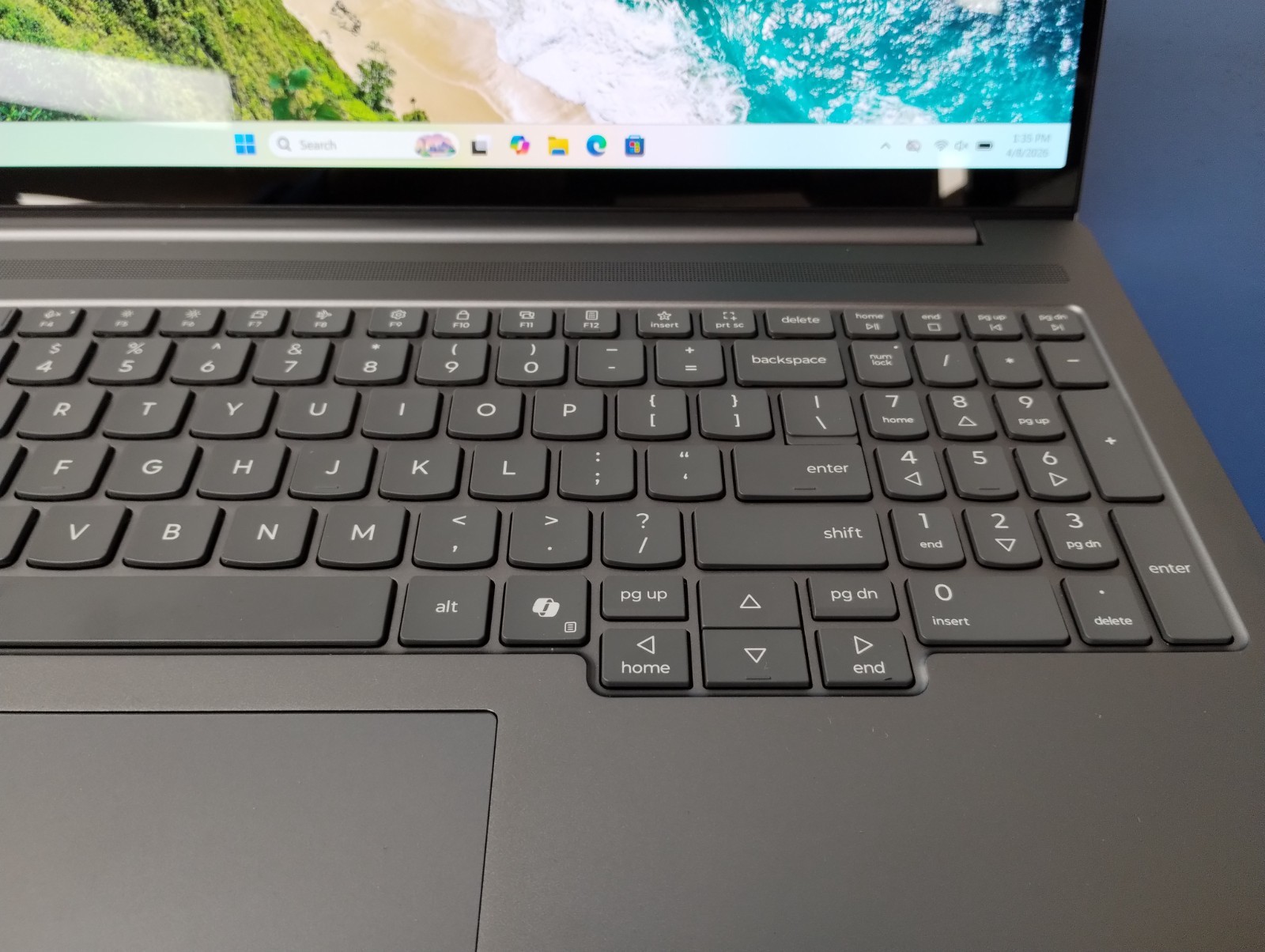 Lenovo IdeaPad Pro 5 16IAH10, Intel Core Ultra 9 285H, 32 GB RAM, 1 TB NVMe SSD