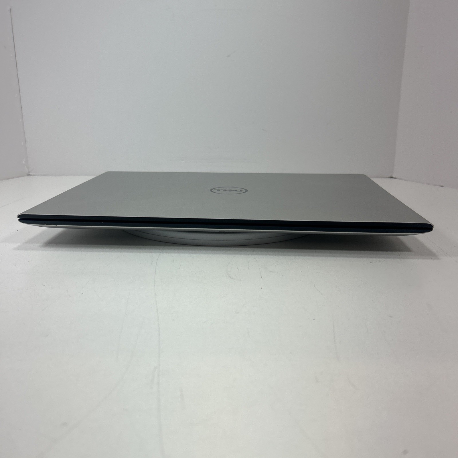 Dell Vostro 5471 i5-8250U 1.60GHz 4GB RAM 256GB SSD Windows 11 Pro 🔋Poor