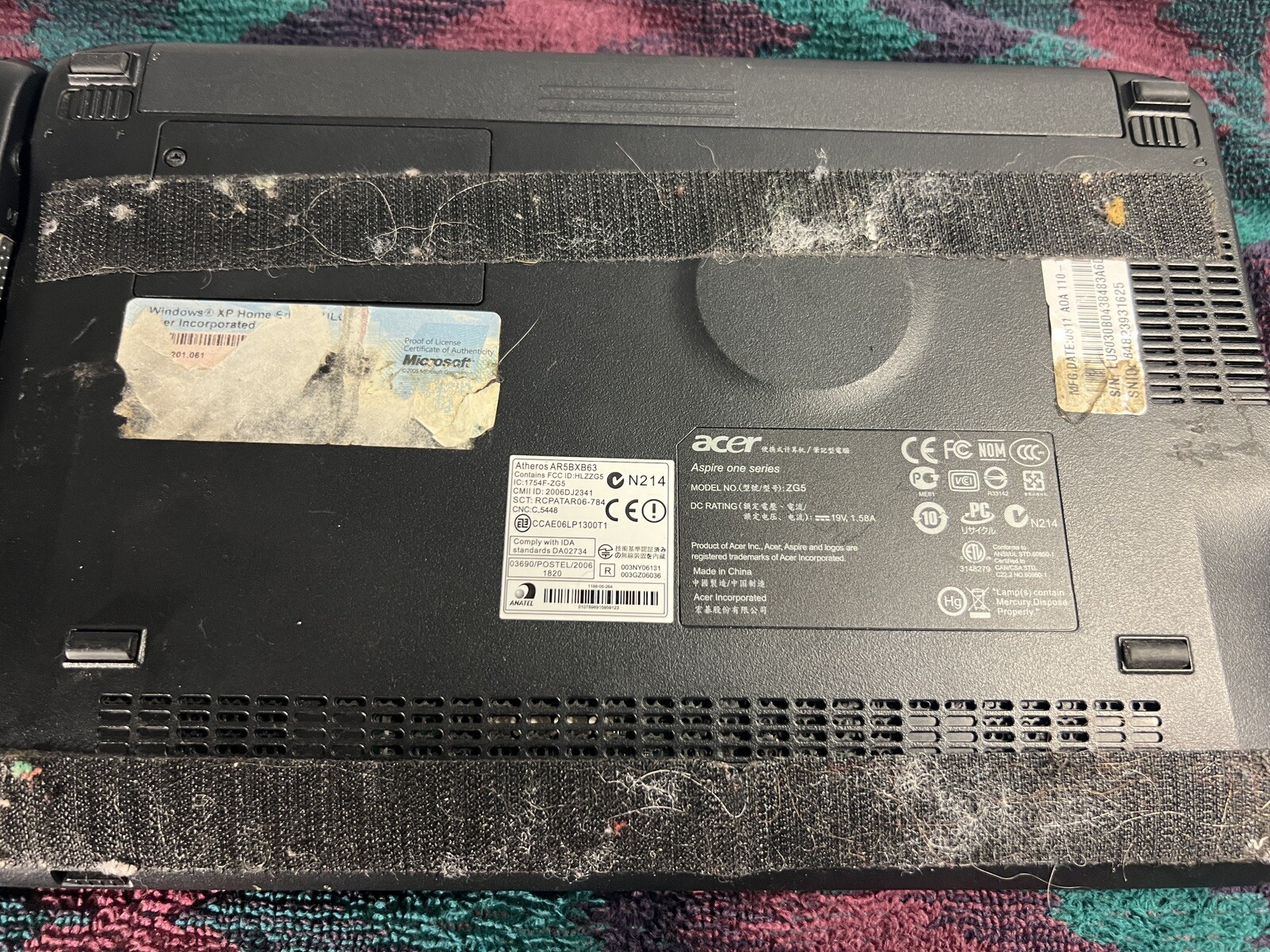 TWO Acer Aspire One Series ZG5 Intel Atom 1.60GHz Netbook Laptops lot