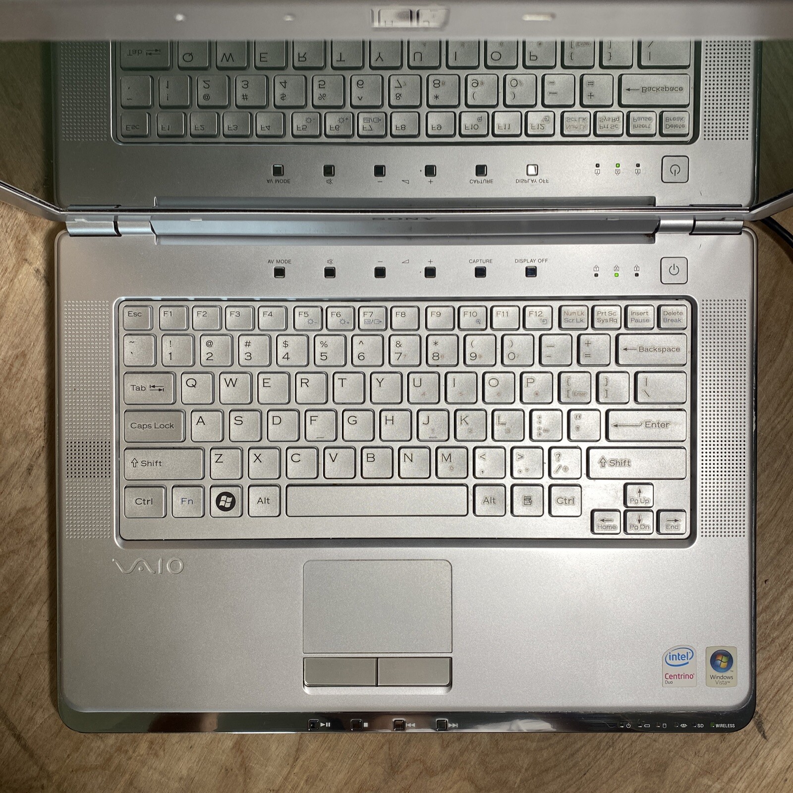 Sony Vaio PCG-5G3L Intel Core 2 Duo T7100@1.8GHz | 4GB RAM | 500GB HDD | W10P